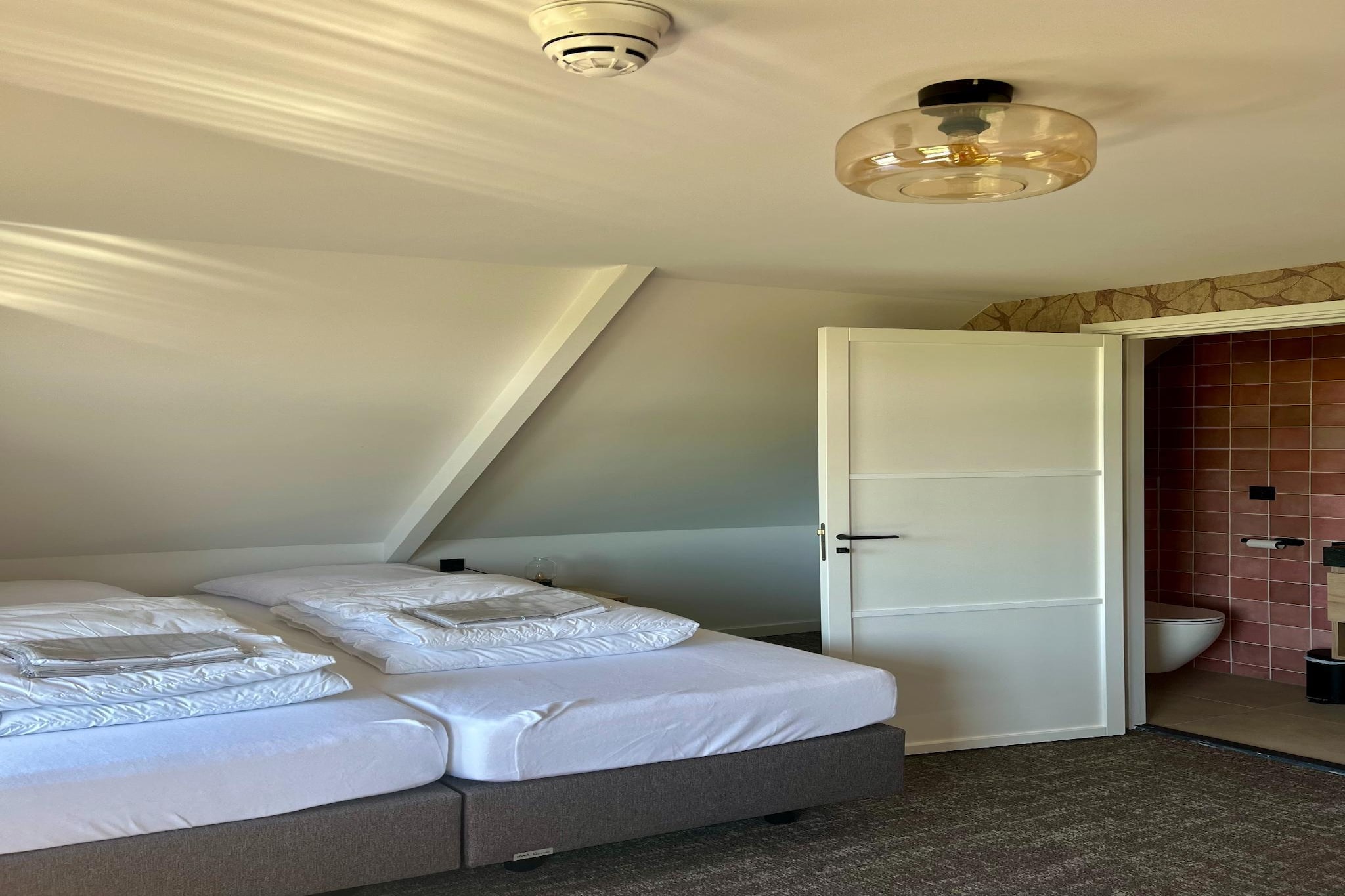Groepsaccommodatie met 10 luxe tweepersoons kamers-Slaapkamer