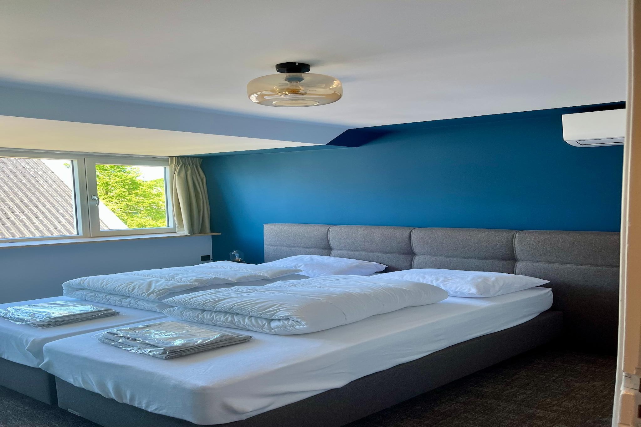 Groepsaccommodatie met 10 luxe tweepersoons kamers-Slaapkamer
