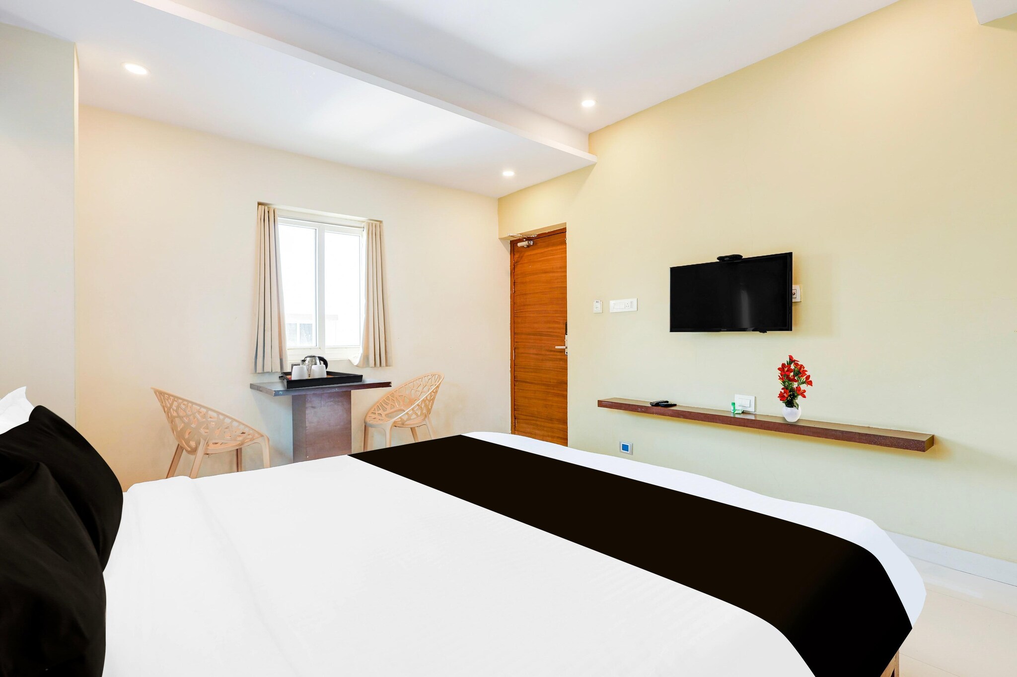 Super Townhouse Dwarka Nagar