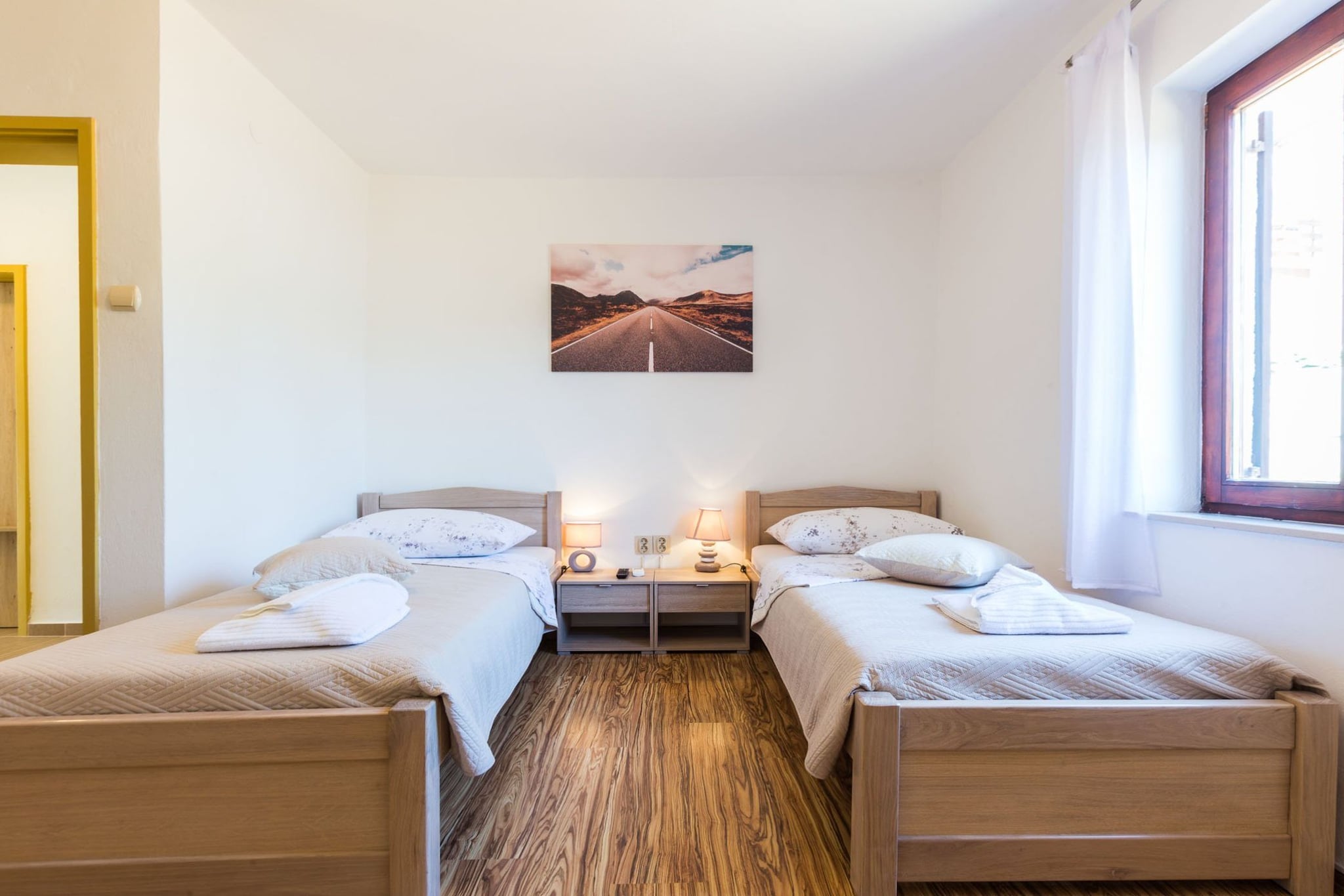 Charming and Comfortable Rooms Zadar City - Classic Double Room-Slaapkamer