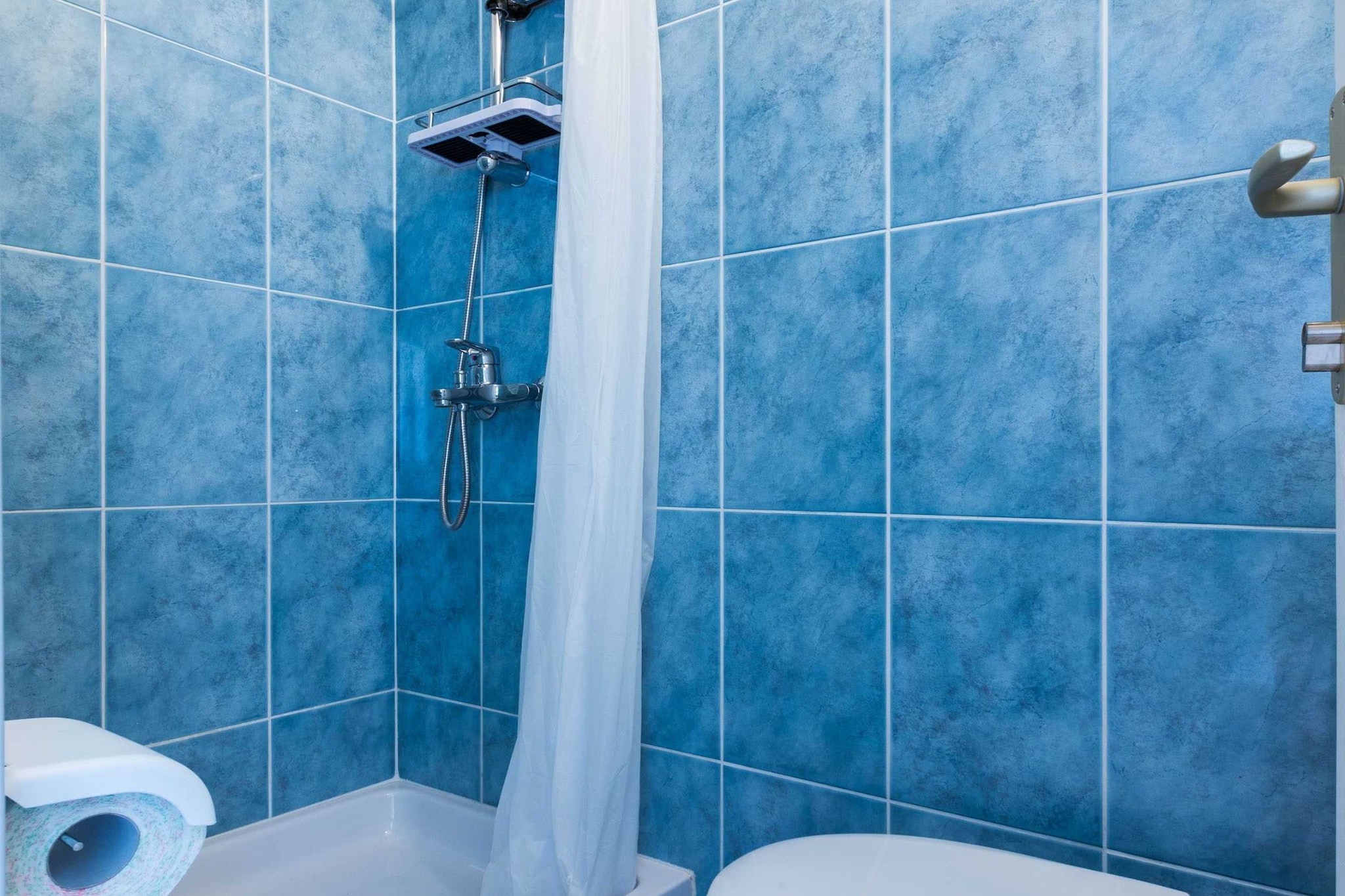 Charming and Comfortable Rooms Zadar City - Classic Double Room-Badkamer