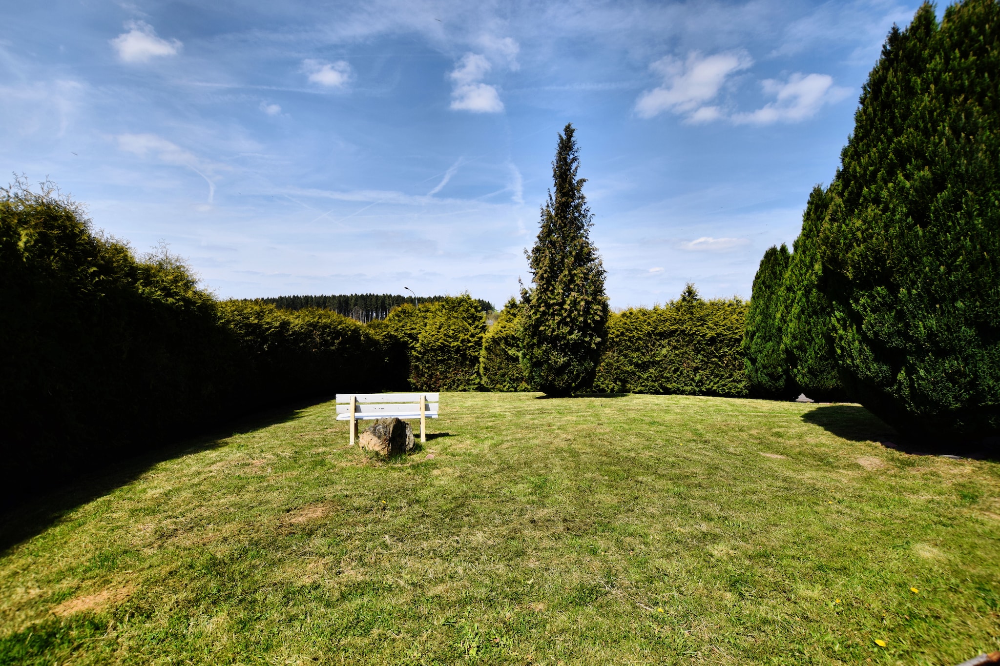 Ardennes Bleu 4 pers maximum-Gardens summer