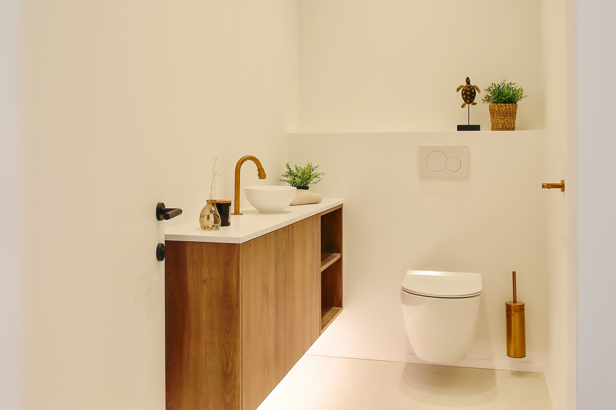 SCORPIO A/B-Badkamer