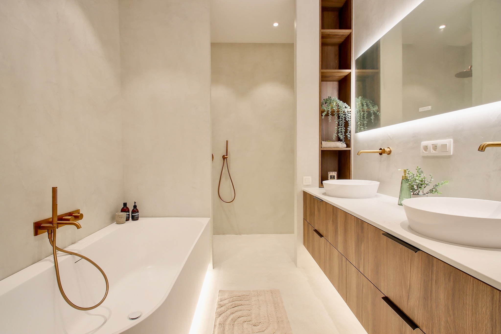 SCORPIO A/B-Badkamer
