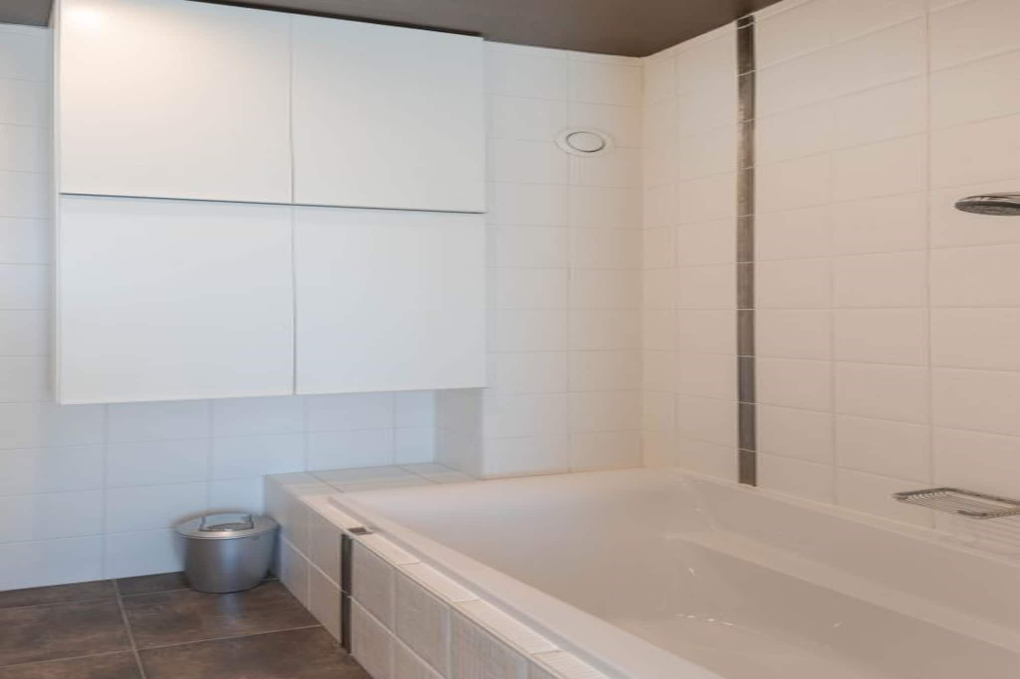 ZONNEHAVEN II-Bathroom