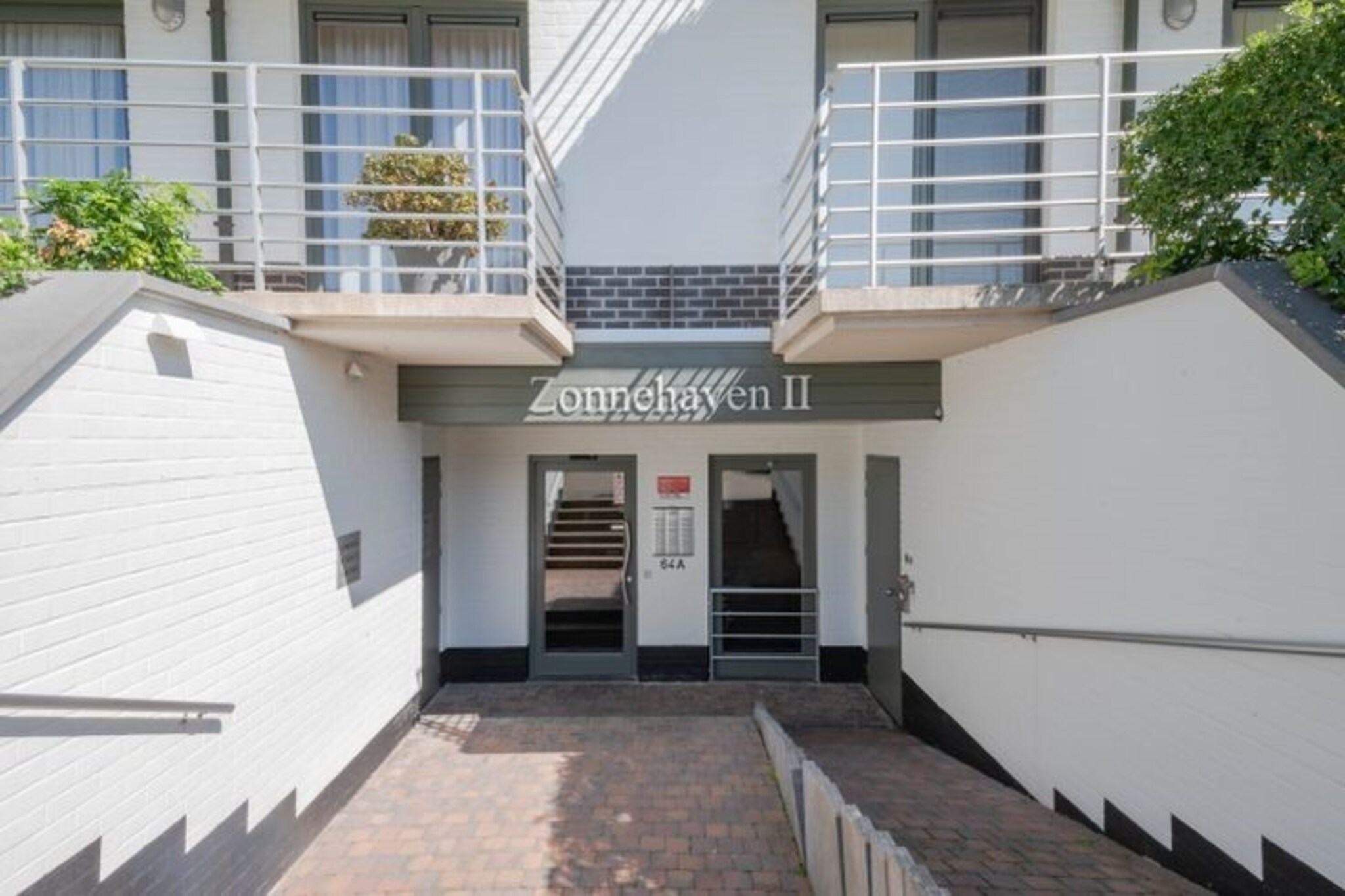 ZONNEHAVEN II-Reception hall