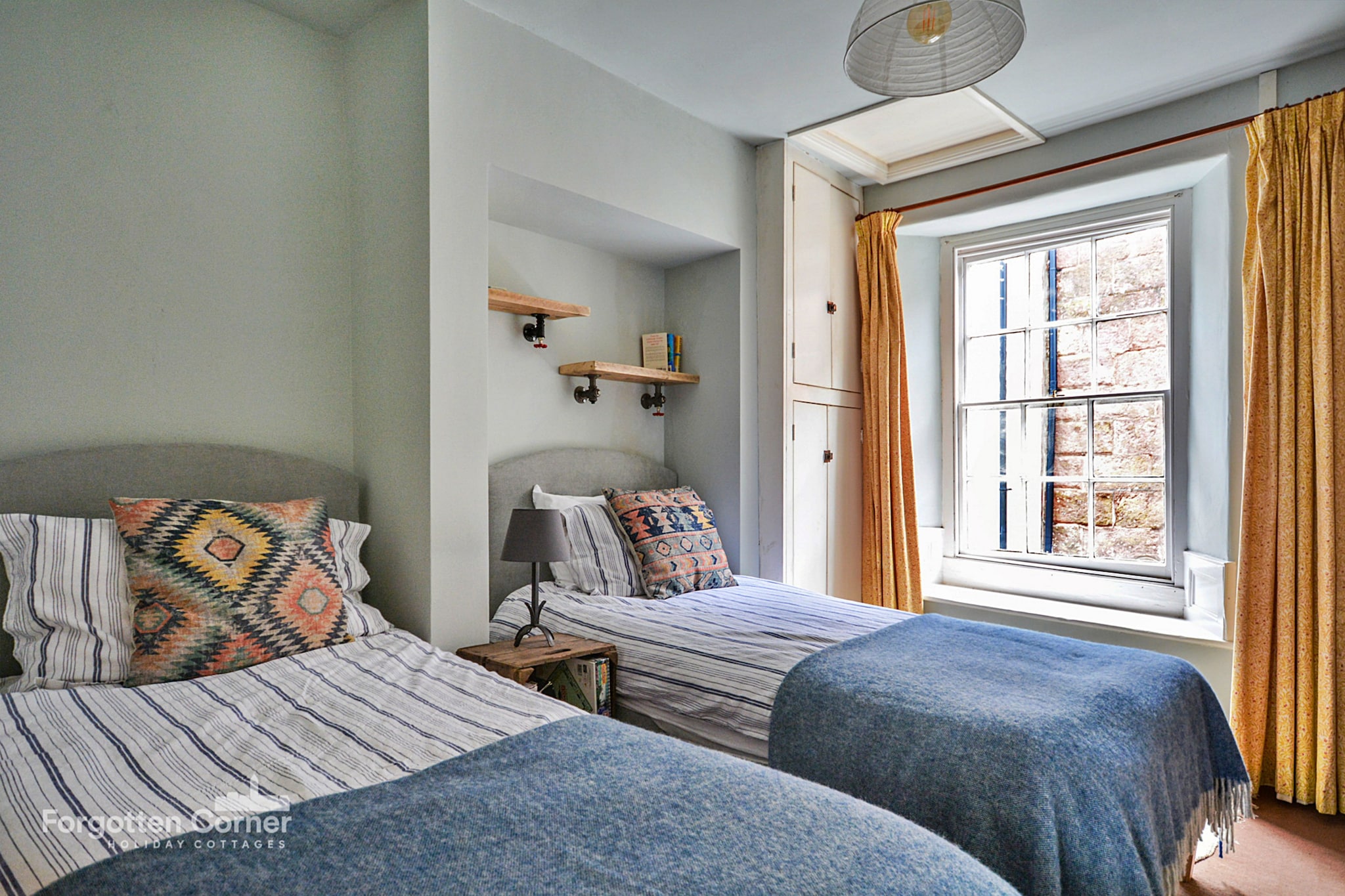 April Cottage, Cawsand-Slaapkamer
