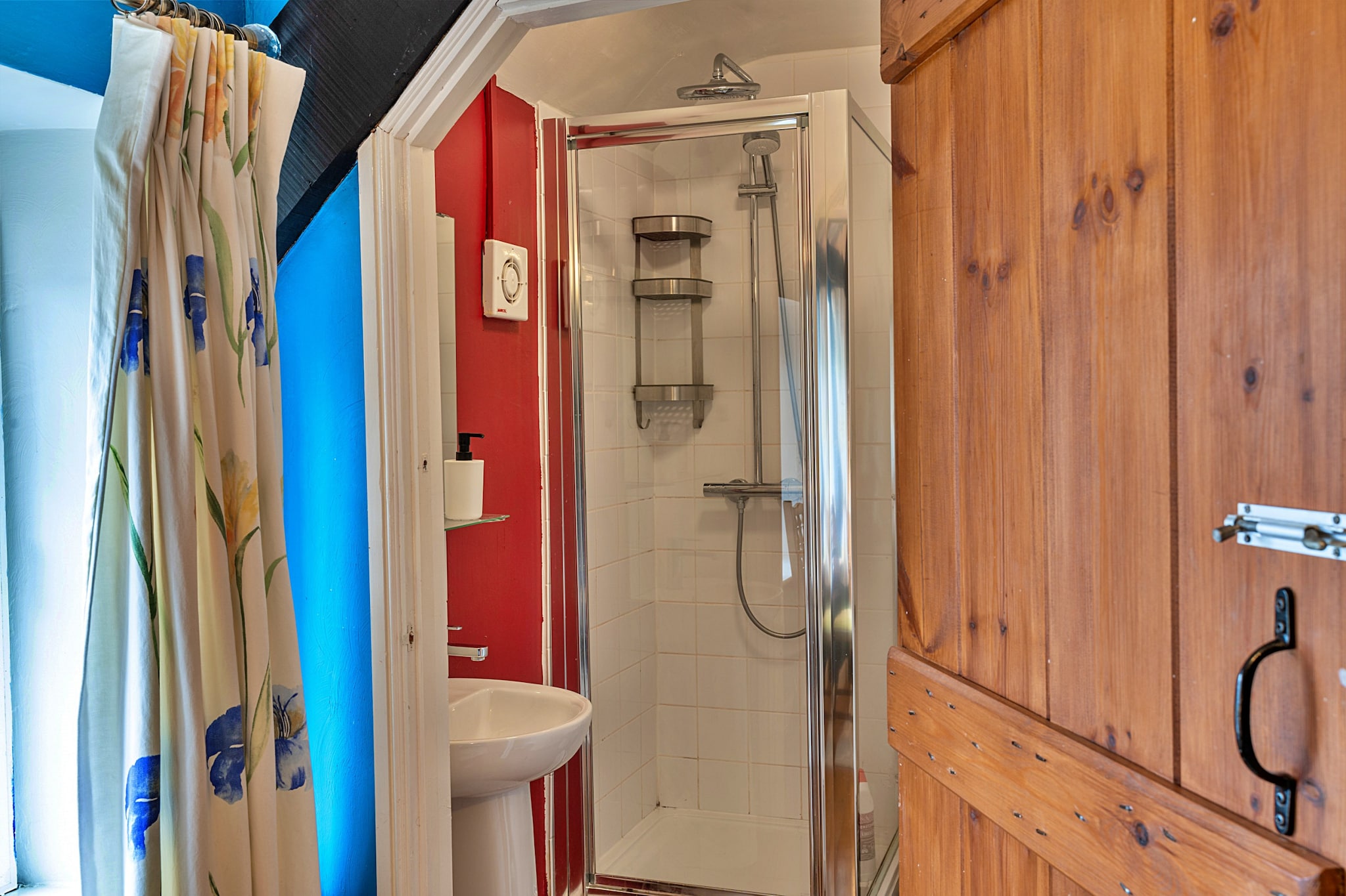 Clematis Cottage-Badkamer
