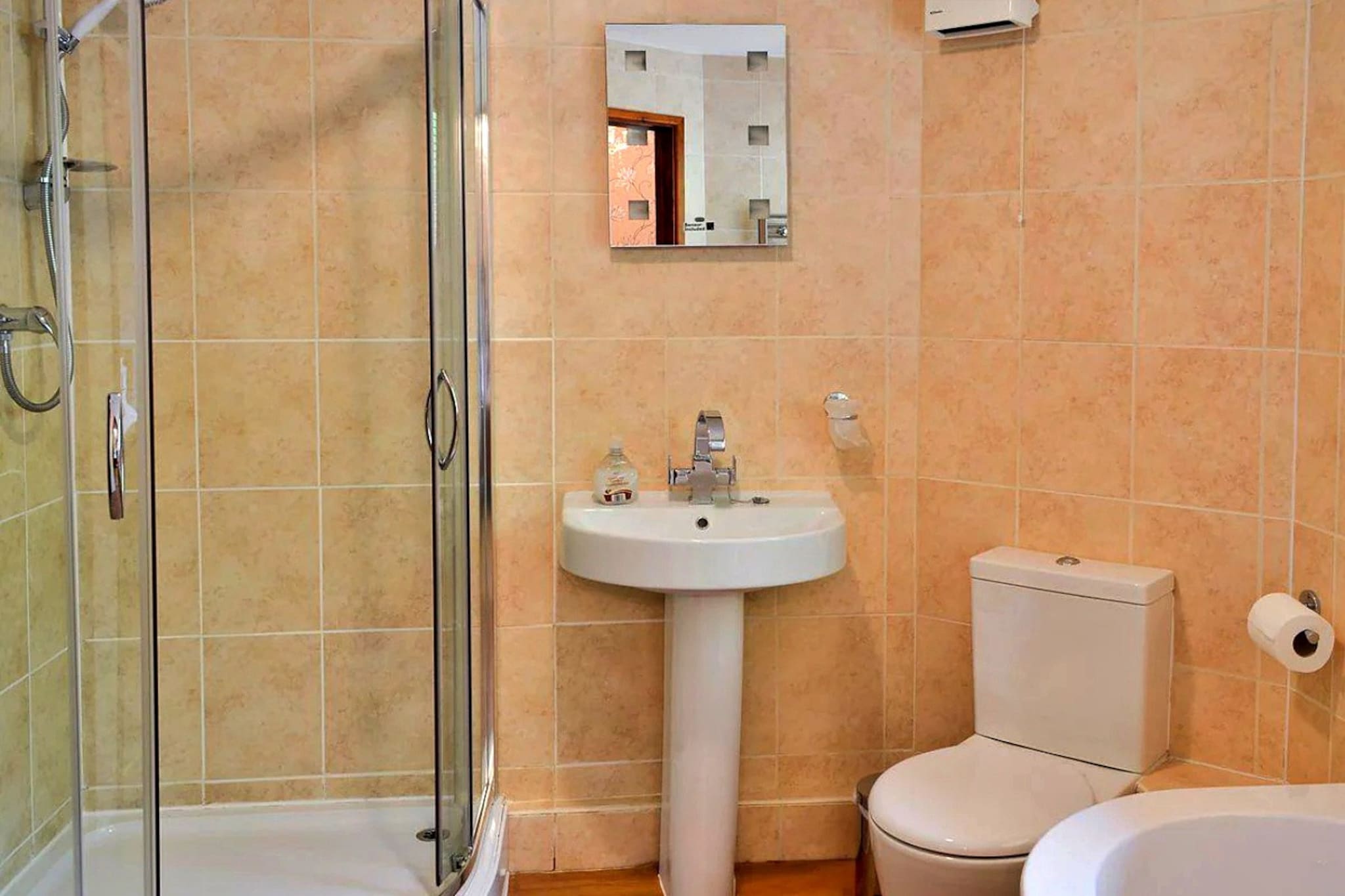 Little Dunley - Oaktree Cottage-Badkamer