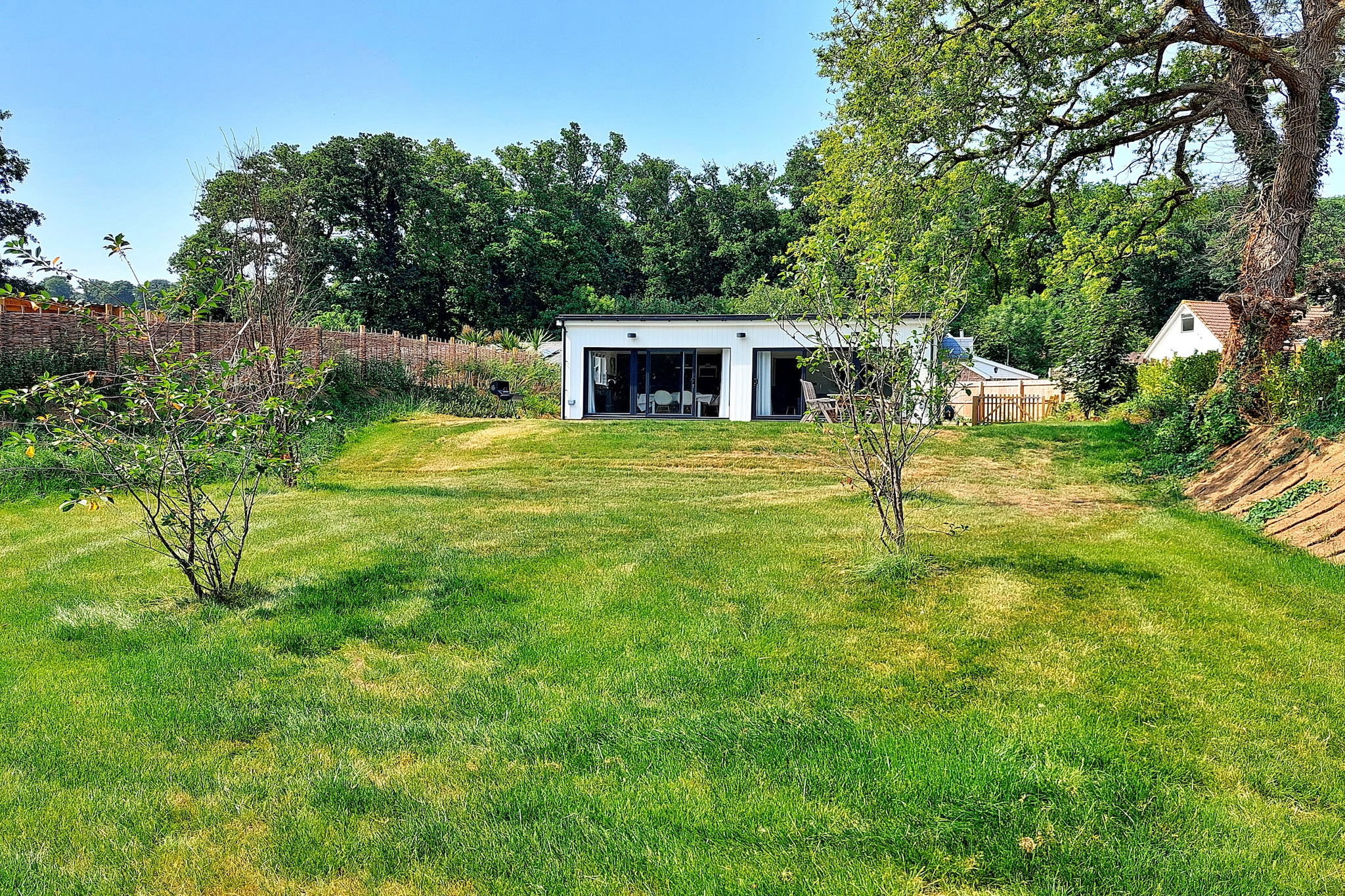 Little Dunley - Apple Lodge-Tuinen zomer