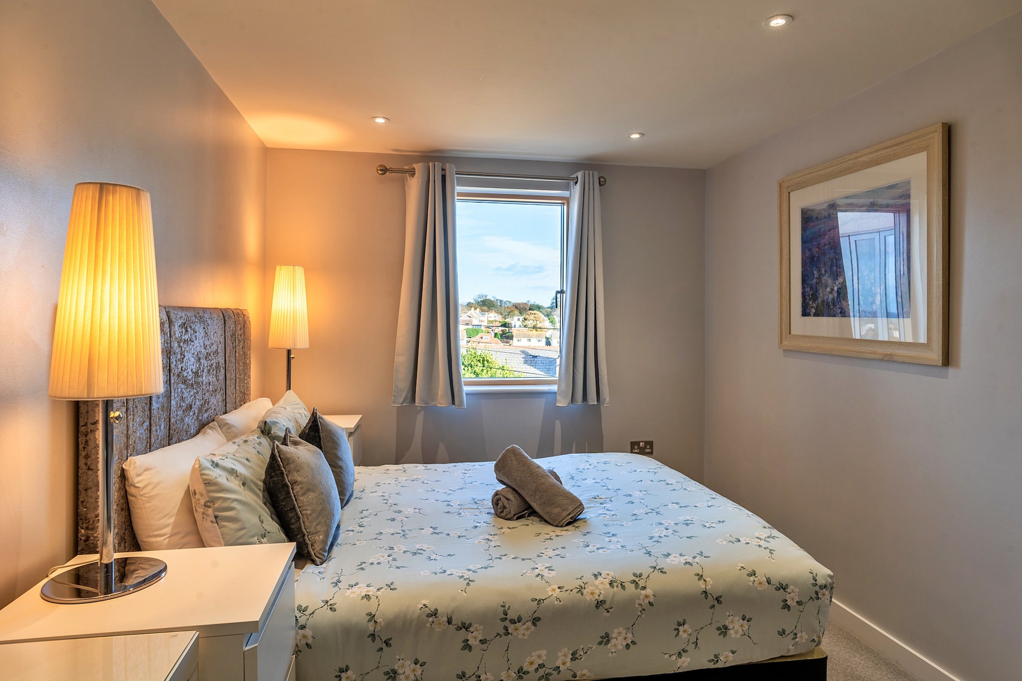 Number 10, Montpellier Apartments-Slaapkamer