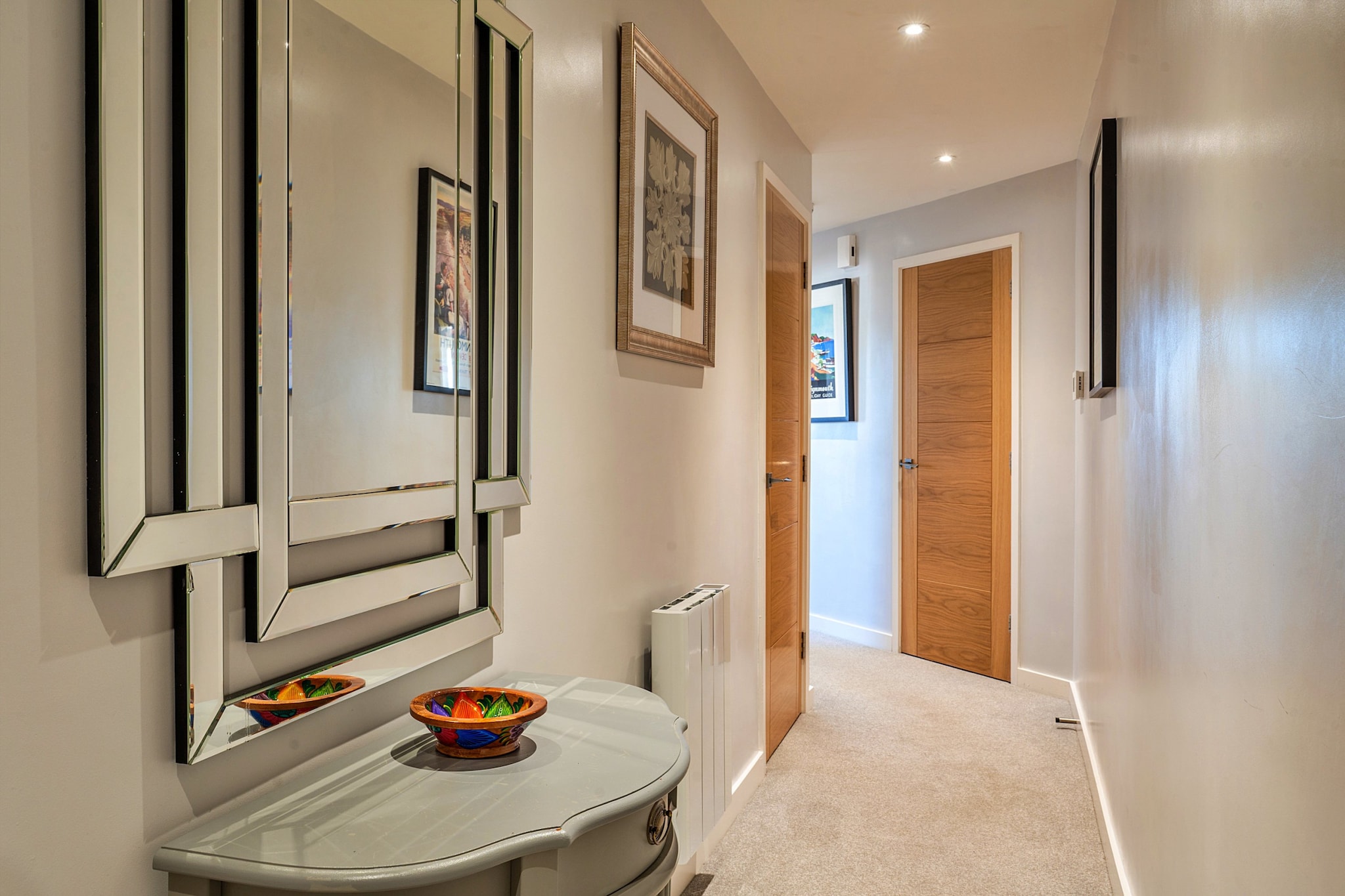 Number 10, Montpellier Apartments-Niet-getagd