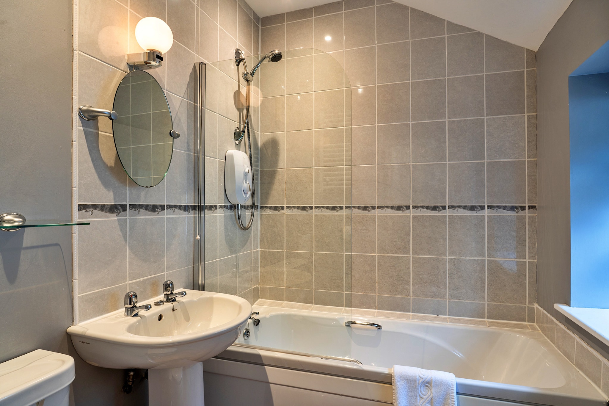 The Lodge at The Cridford Inn-Badkamer