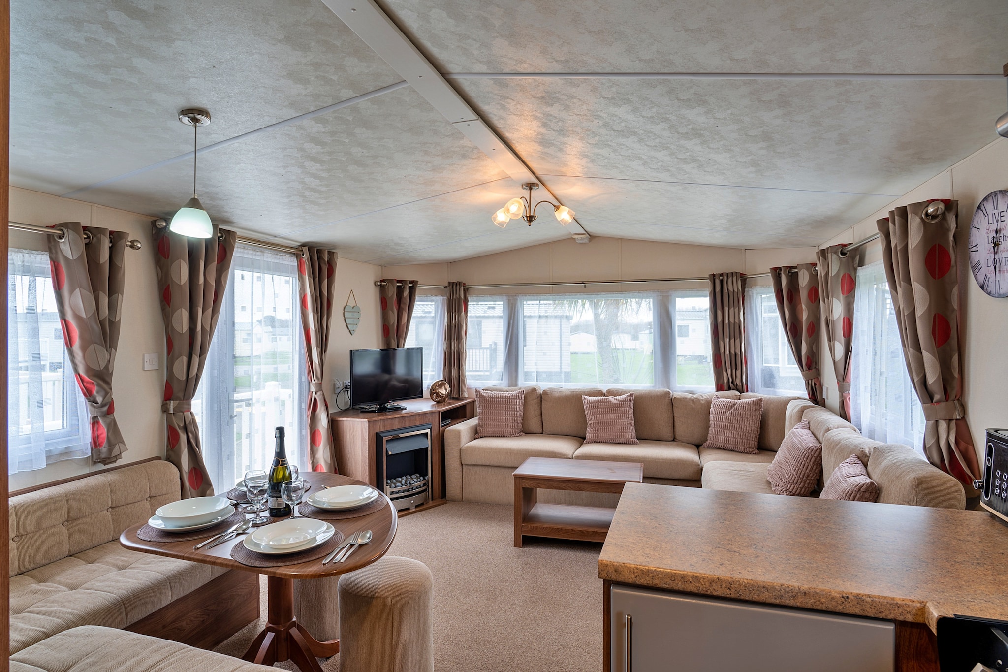 Phoenix Retreat-Woonkamer
