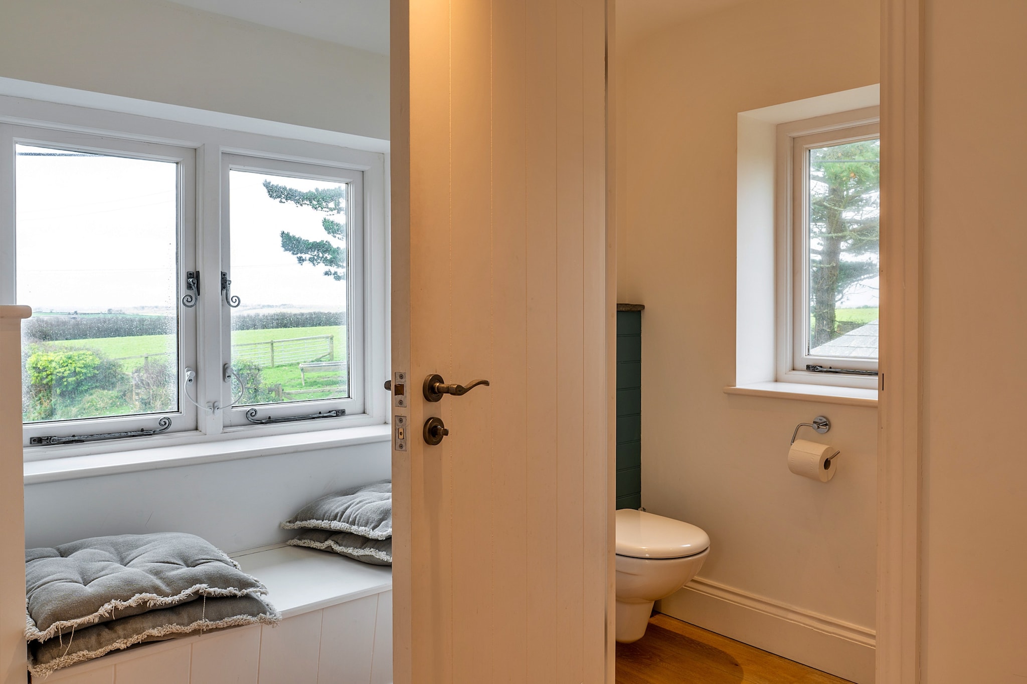 Dingles Cottage-Badkamer