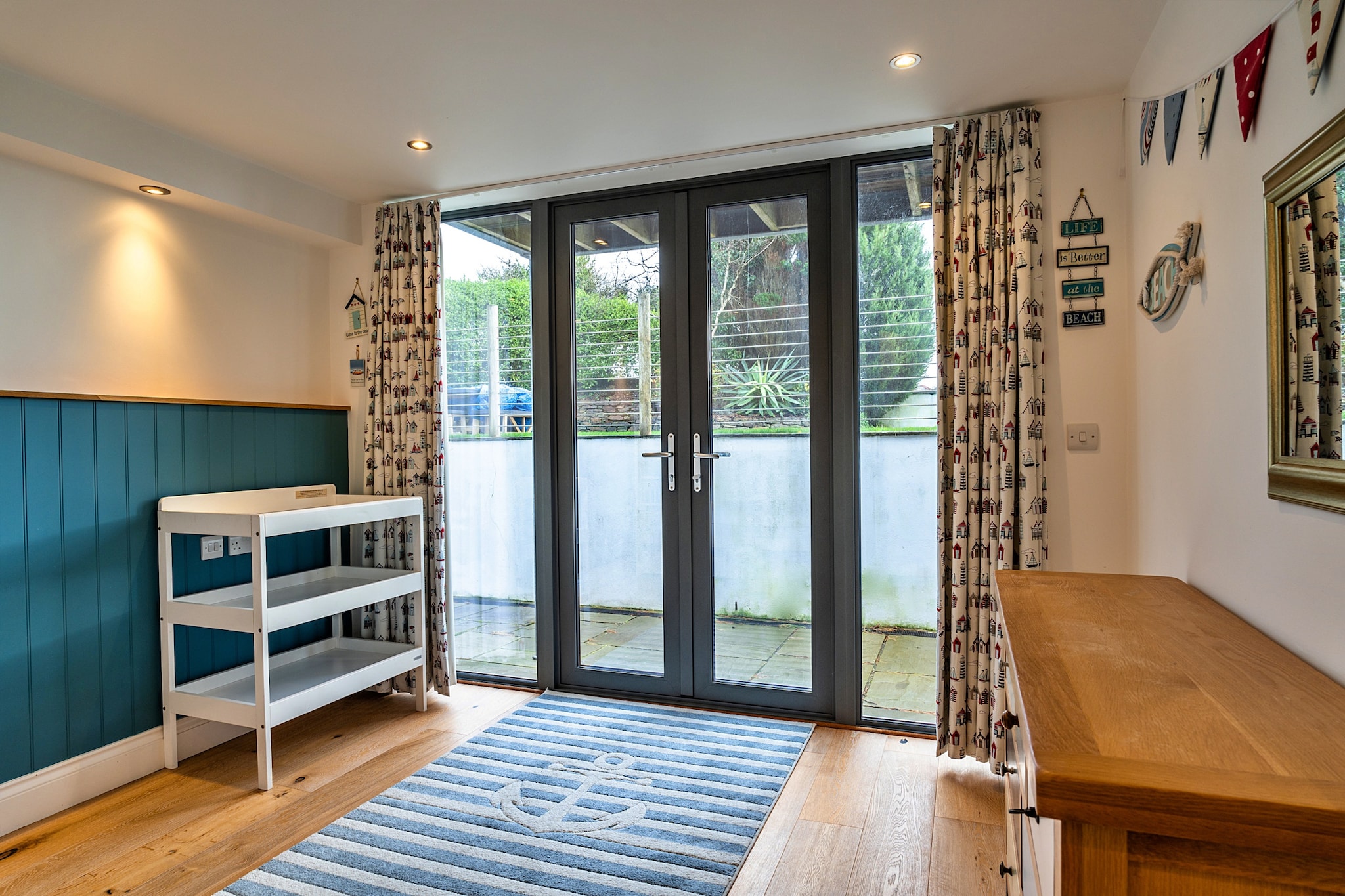 Dingles Cottage-Slaapkamer
