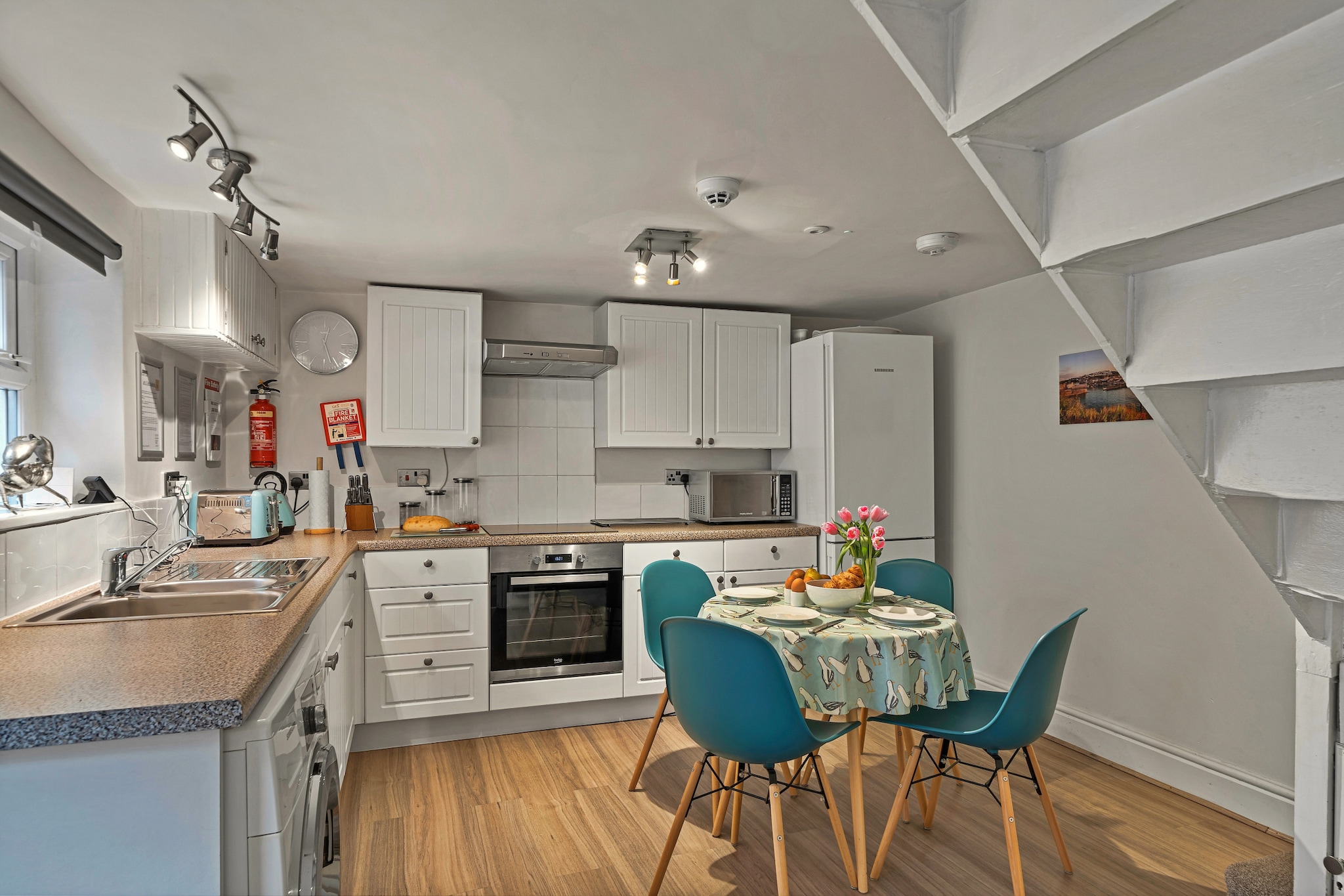 Porthole Cottage-Keuken