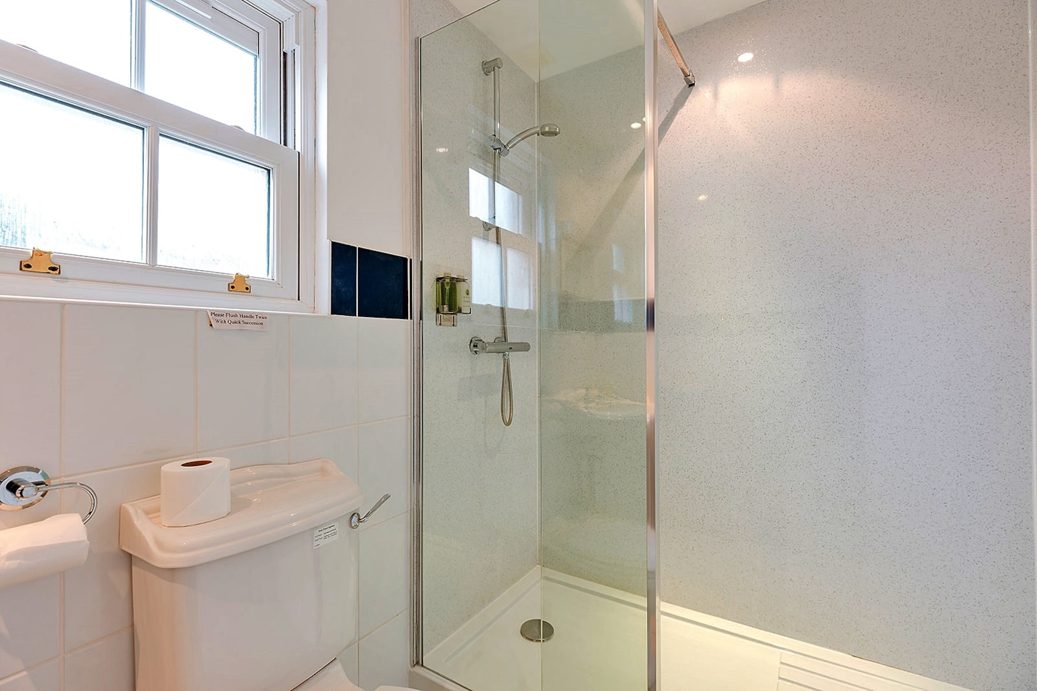 Netley Hall - Jasmine-Badkamer