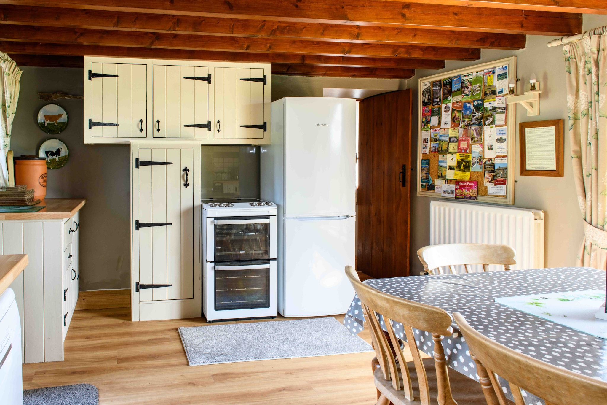 Shepherds Cottage at Mile House Farm-Keuken