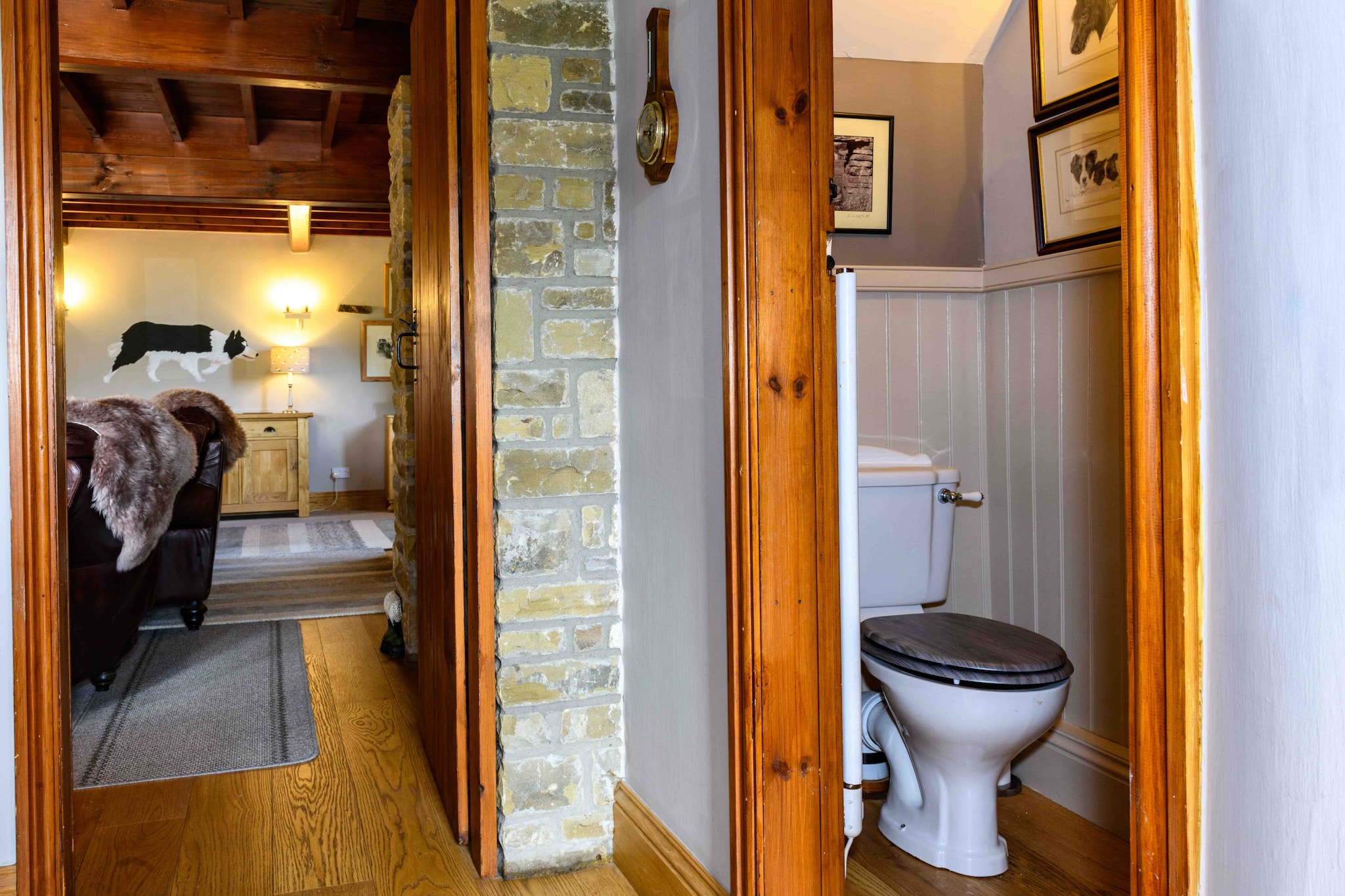 Shepherds Cottage at Mile House Farm-Badkamer