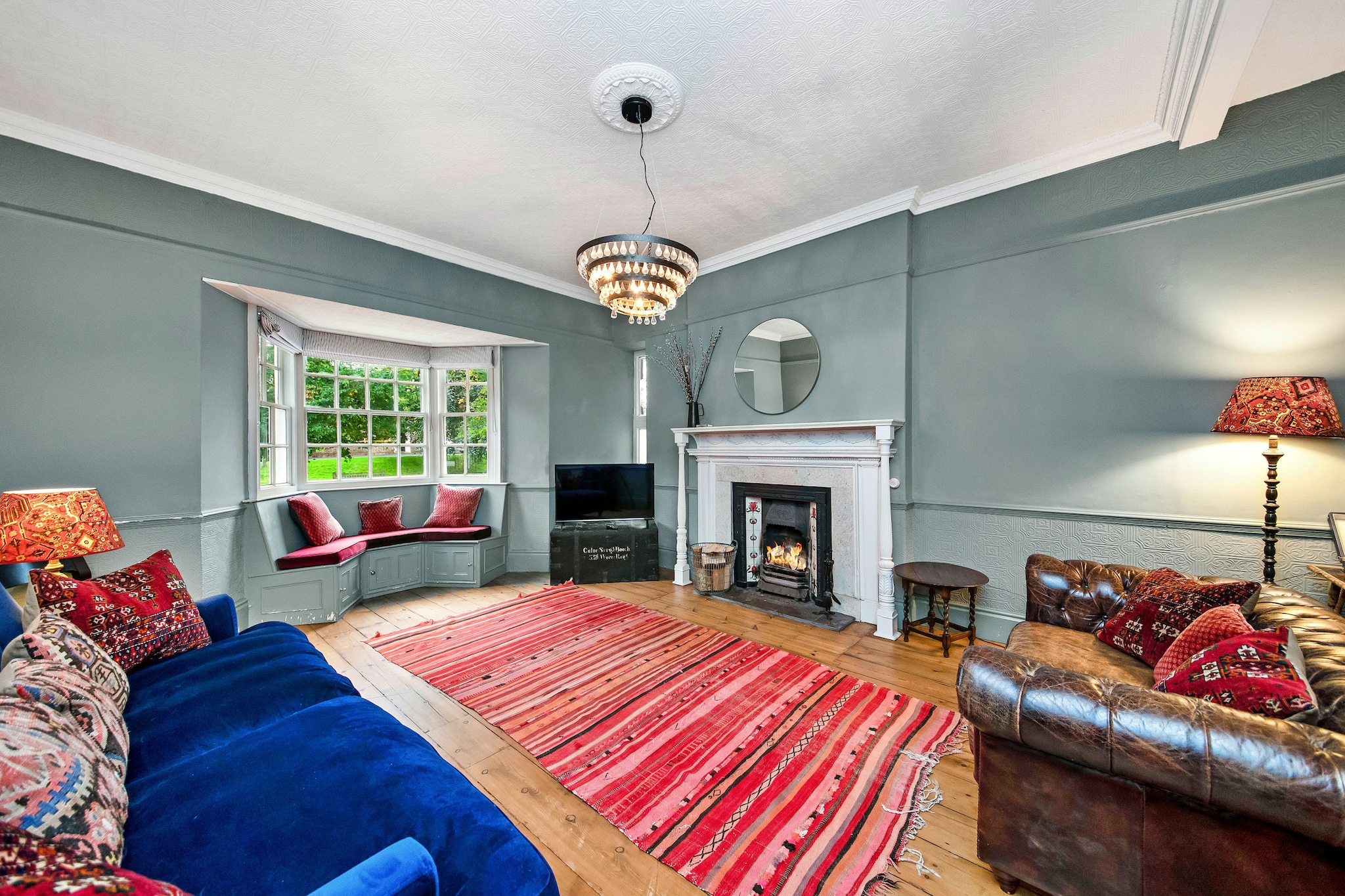 Low Green Cottage-Woonkamer