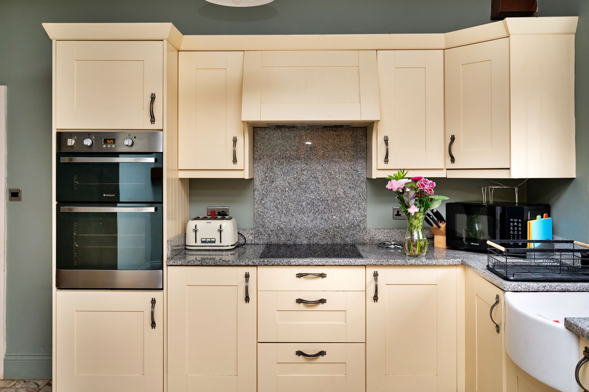 Low Green Cottage-Keuken