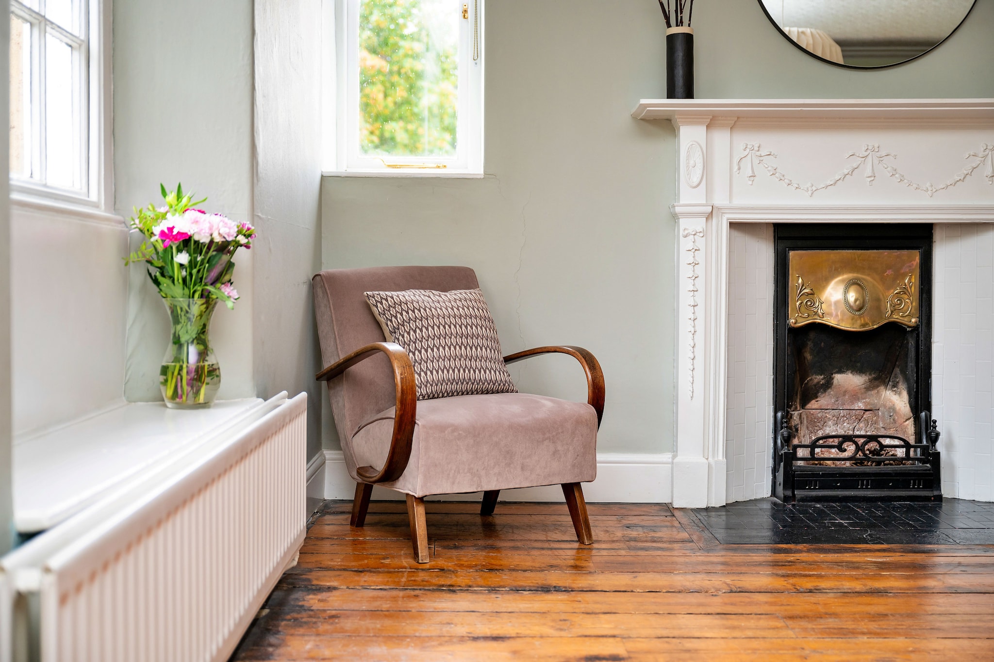 Low Green Cottage-Woonkamer