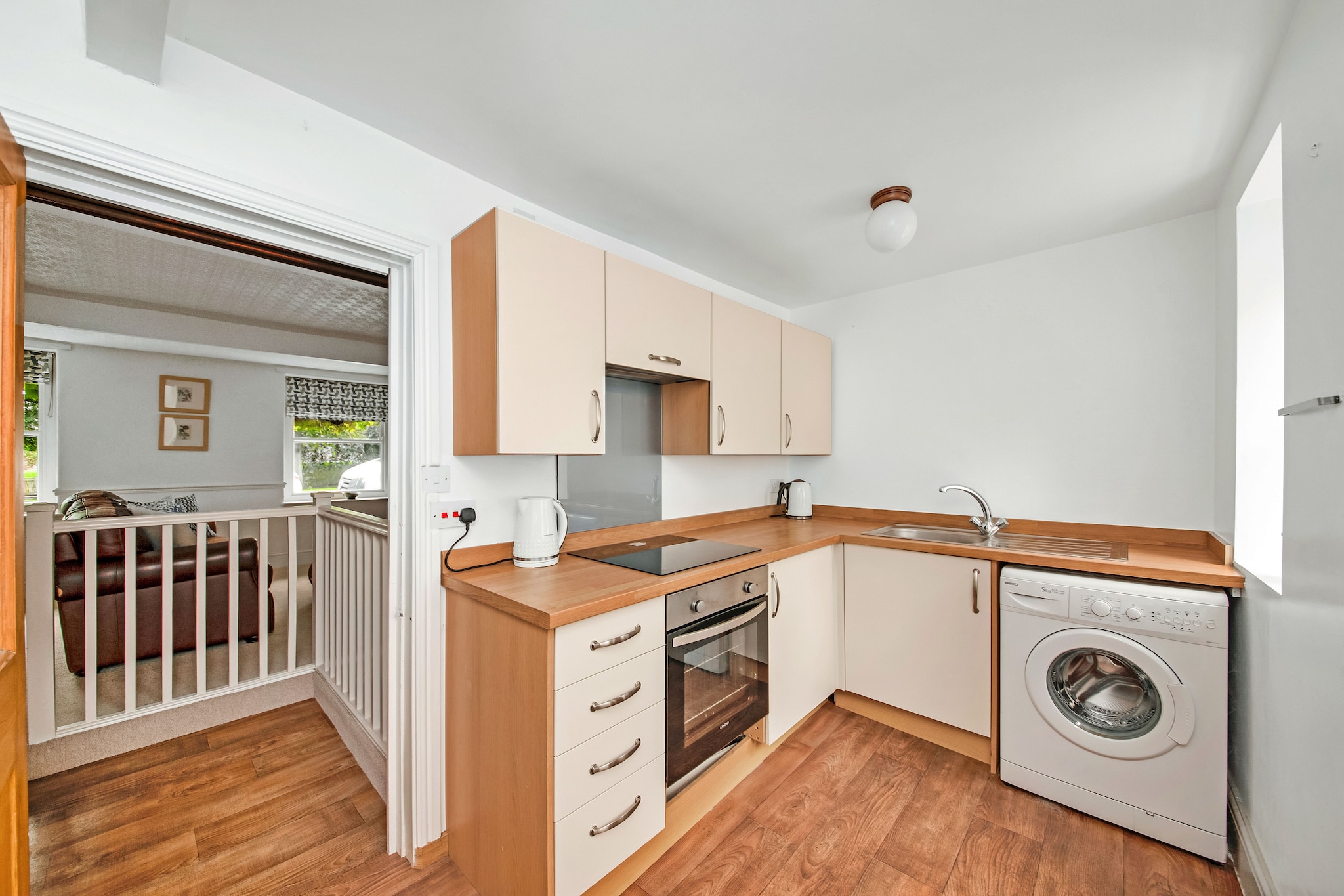 Low Green Cottage-Keuken