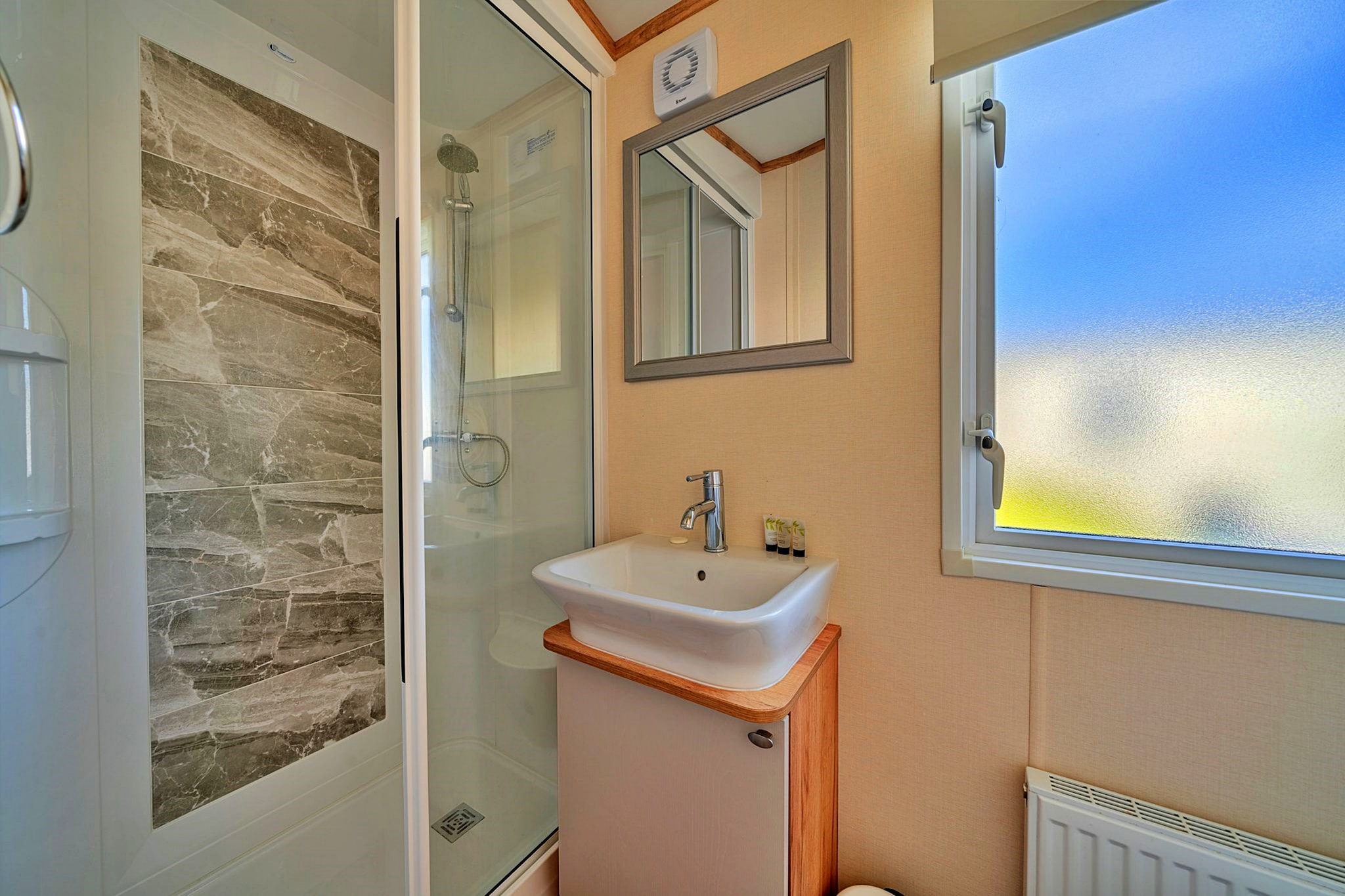 The Barkley-Badkamer
