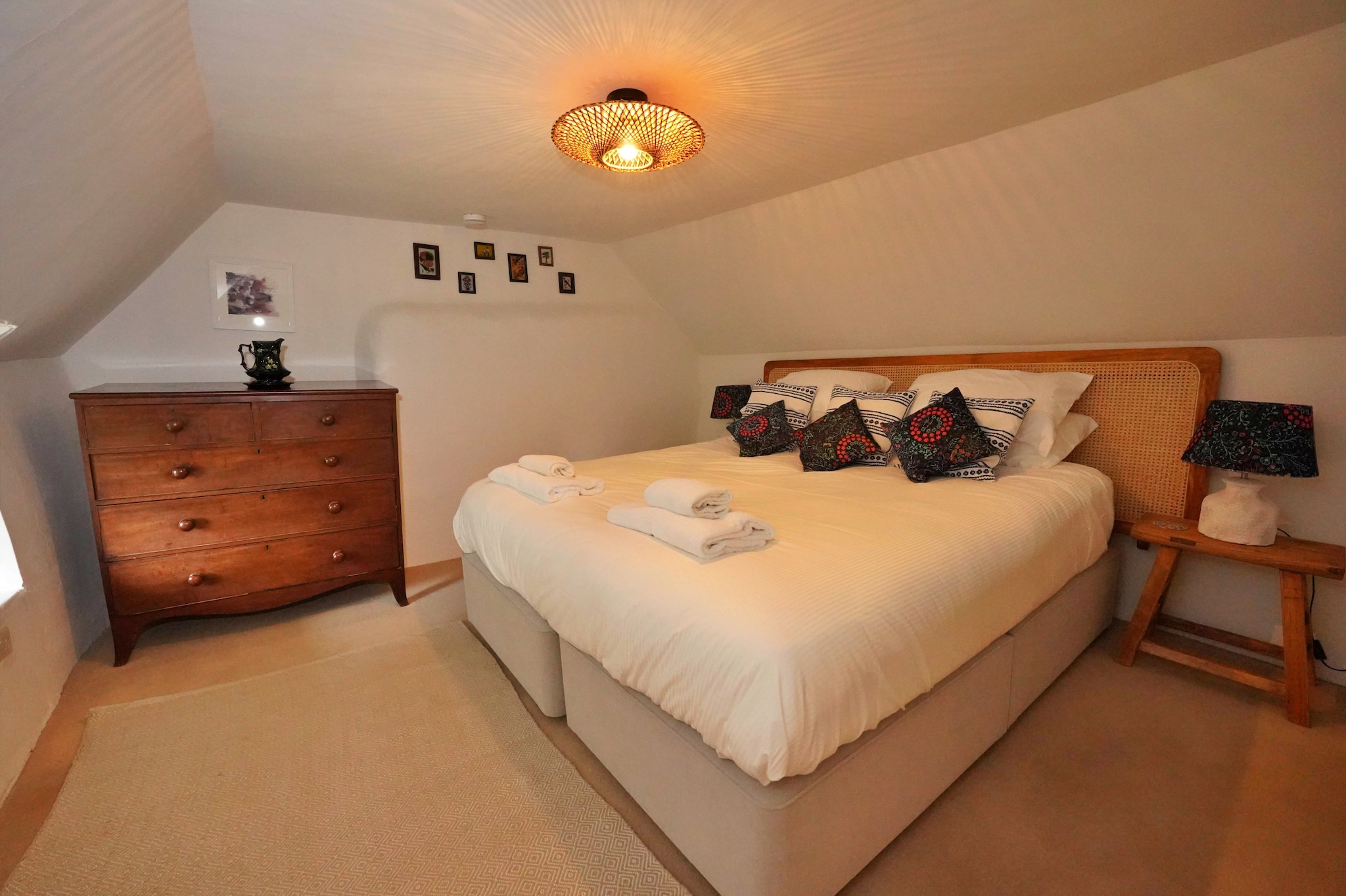 Old Lanvean Cottage-Slaapkamer