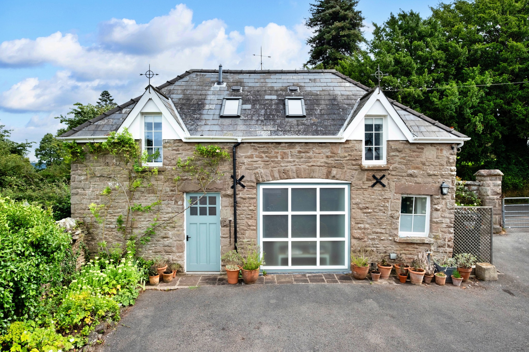 Coach House Wellbeing Retreat-Buitenlucht