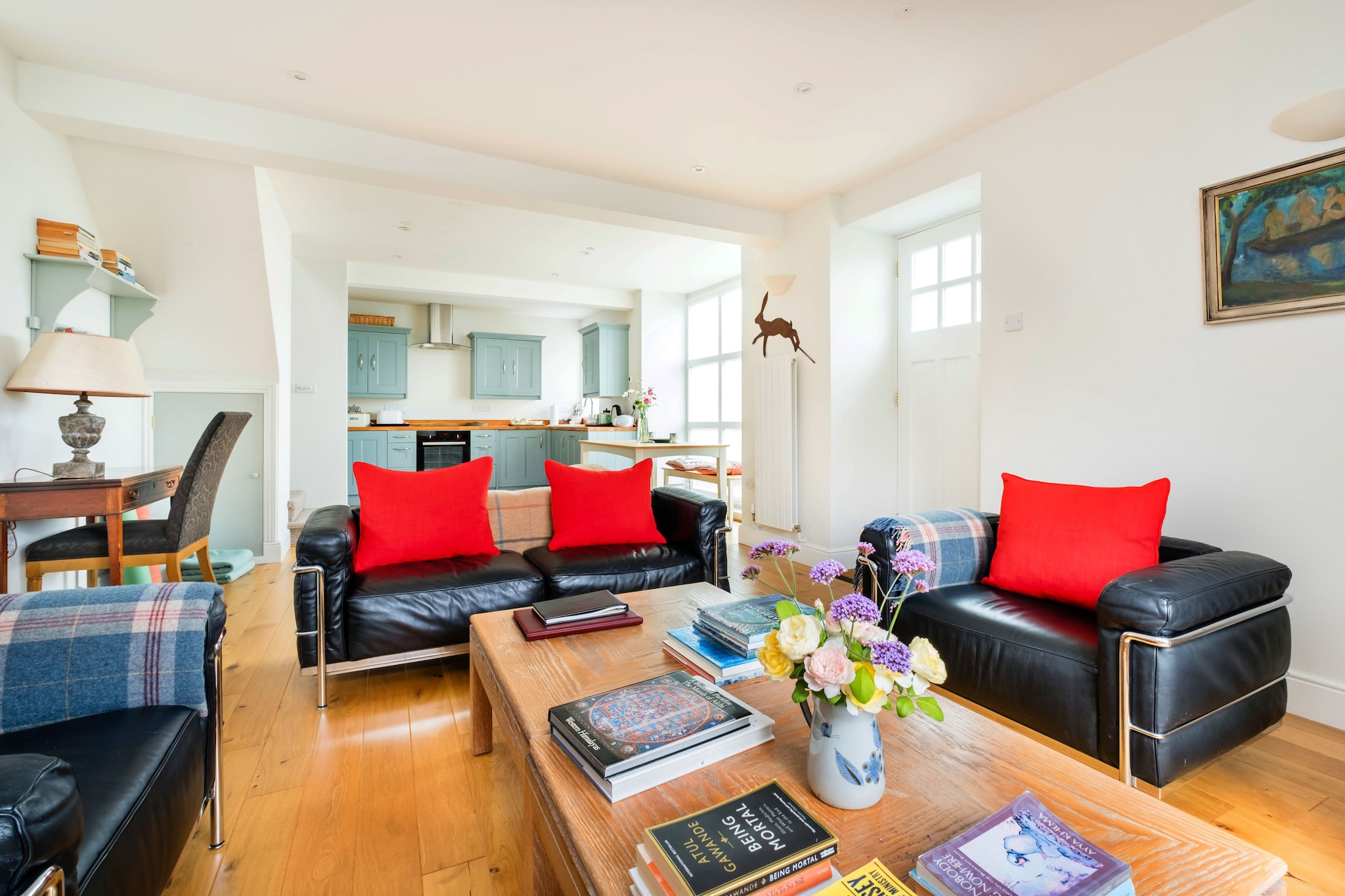 Coach House Wellbeing Retreat-Woonkamer