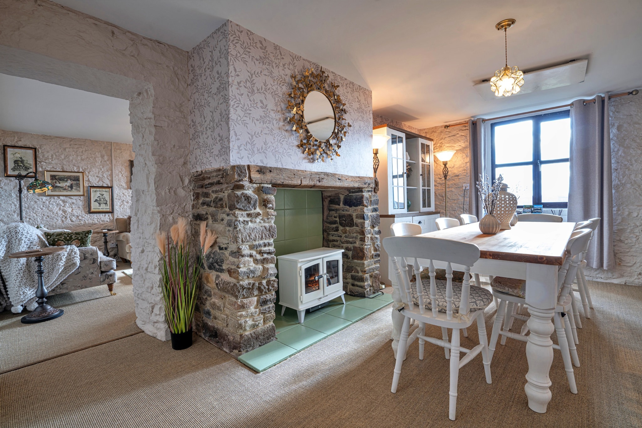 Blackclough Farmhouse at Blackclough Farm-Eetkamer