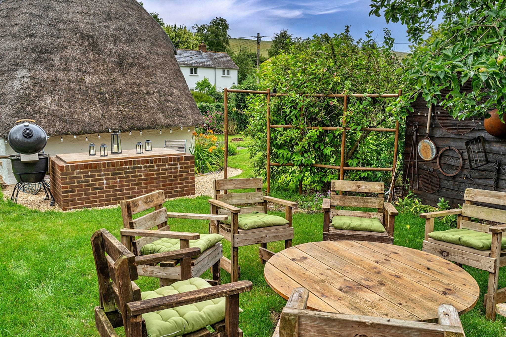 The Thatch at Winterborne Houghton