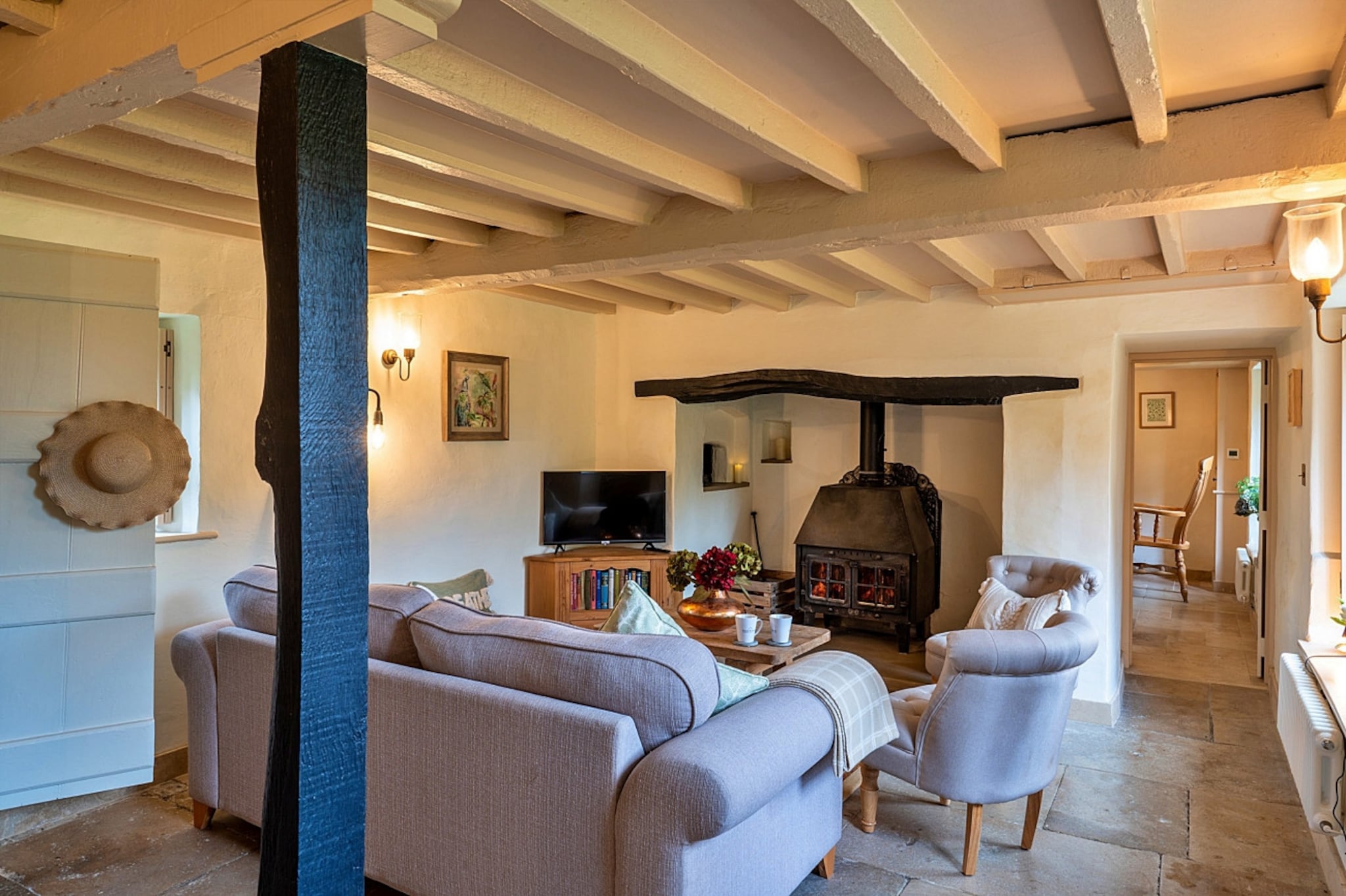 The Thatch at Winterborne Houghton-Woonkamer