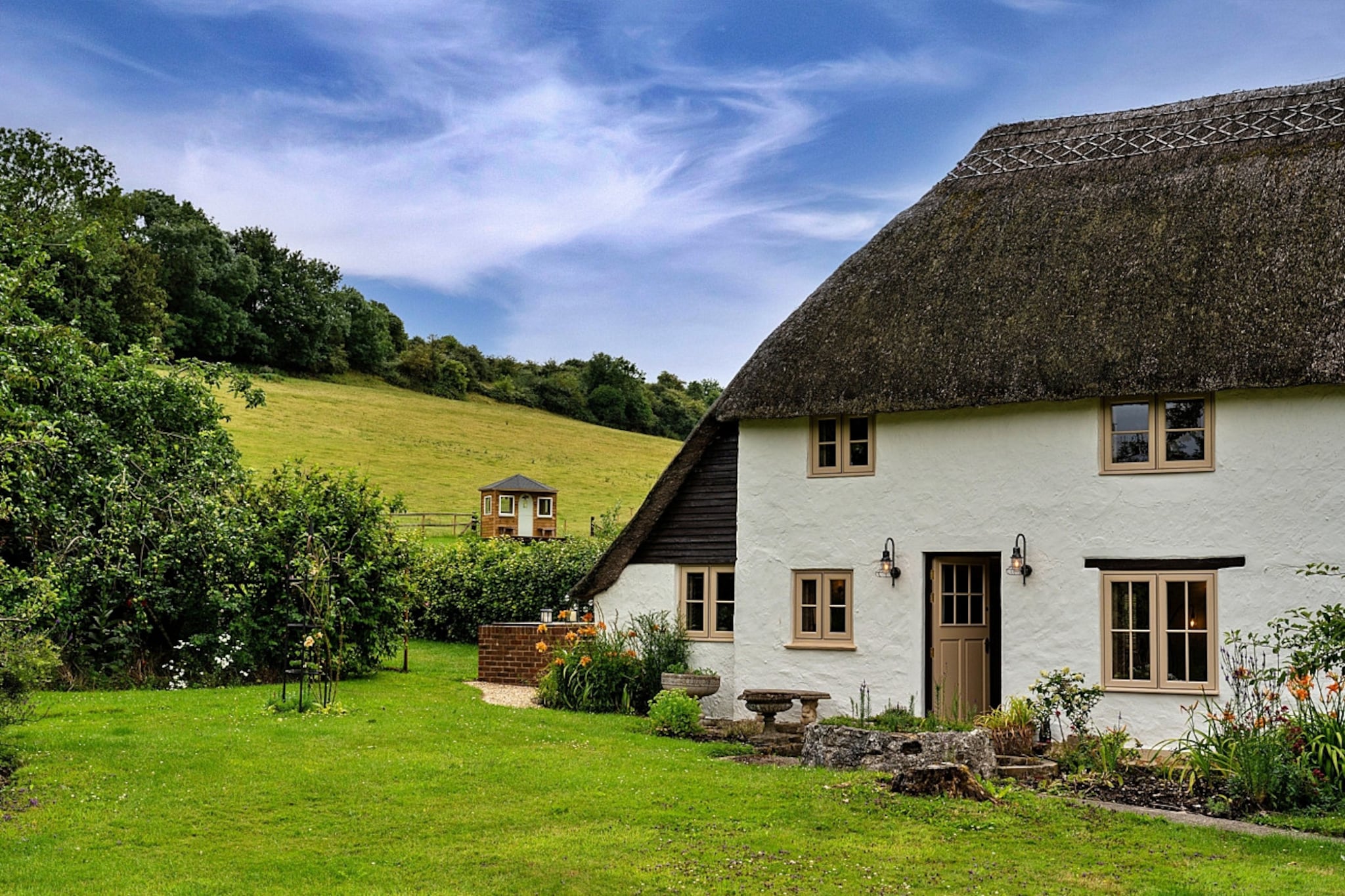 The Thatch at Winterborne Houghton-Buitenkant zomer