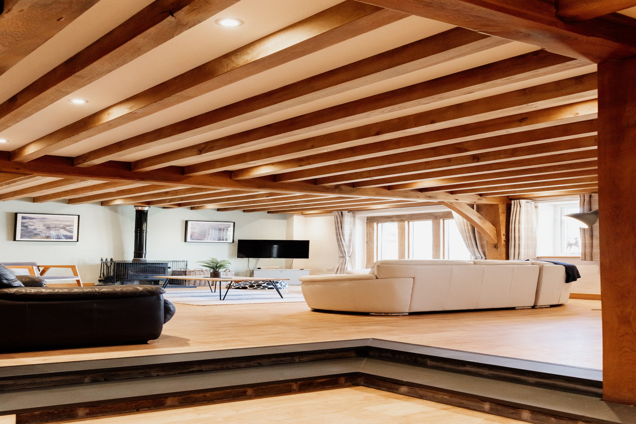 The Welsh Barn-Woonkamer