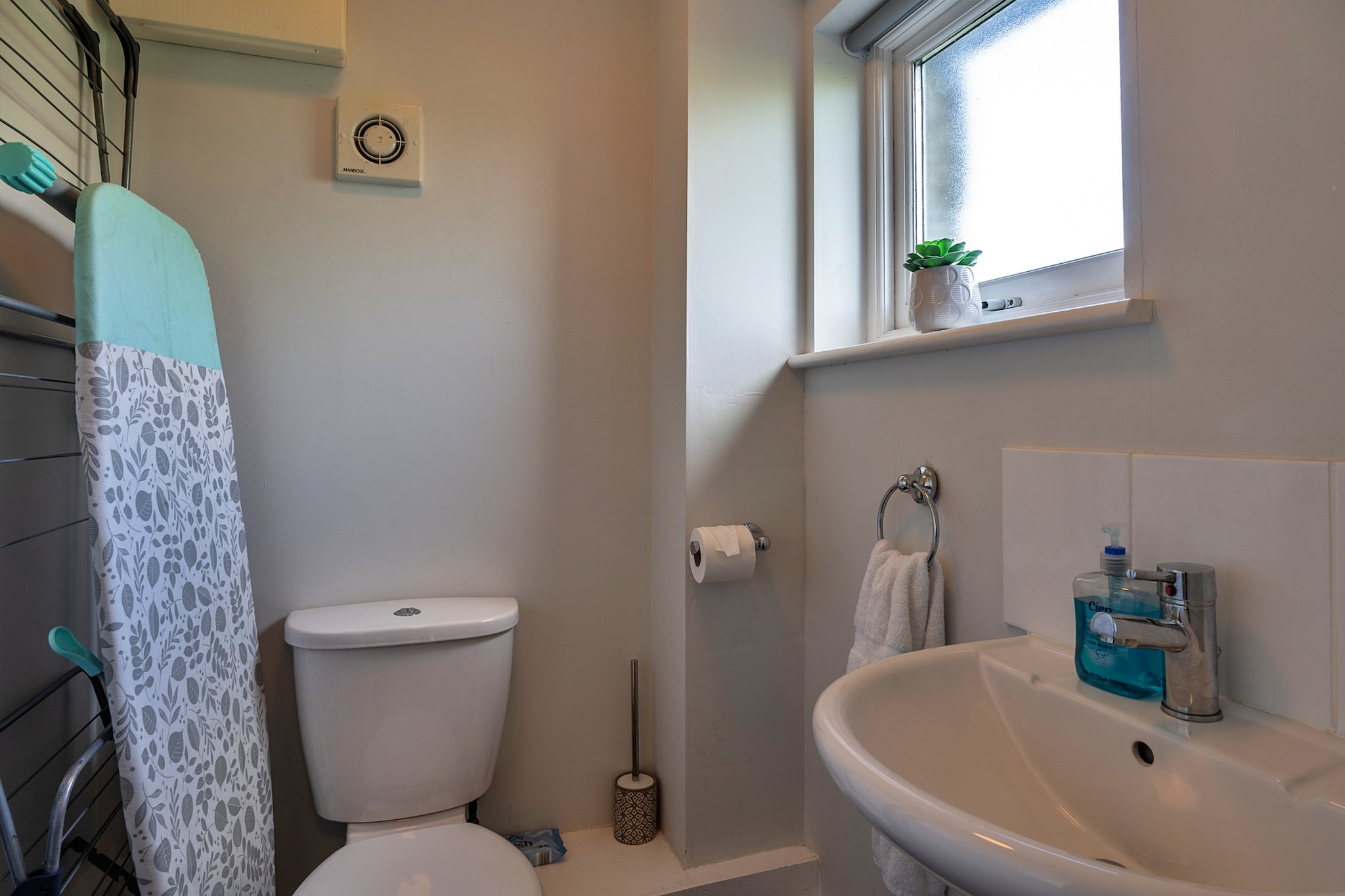 Trennal Barn-Badkamer