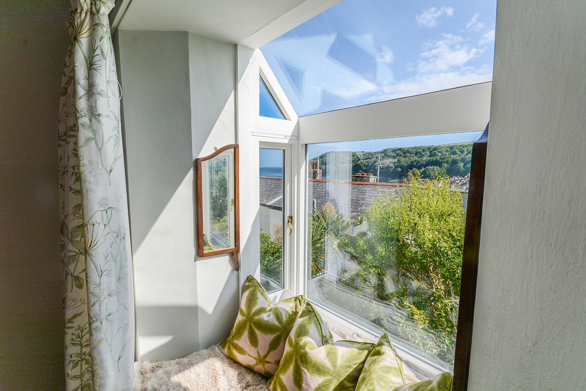 Hillside, Kingsand-Uitzicht zomer
