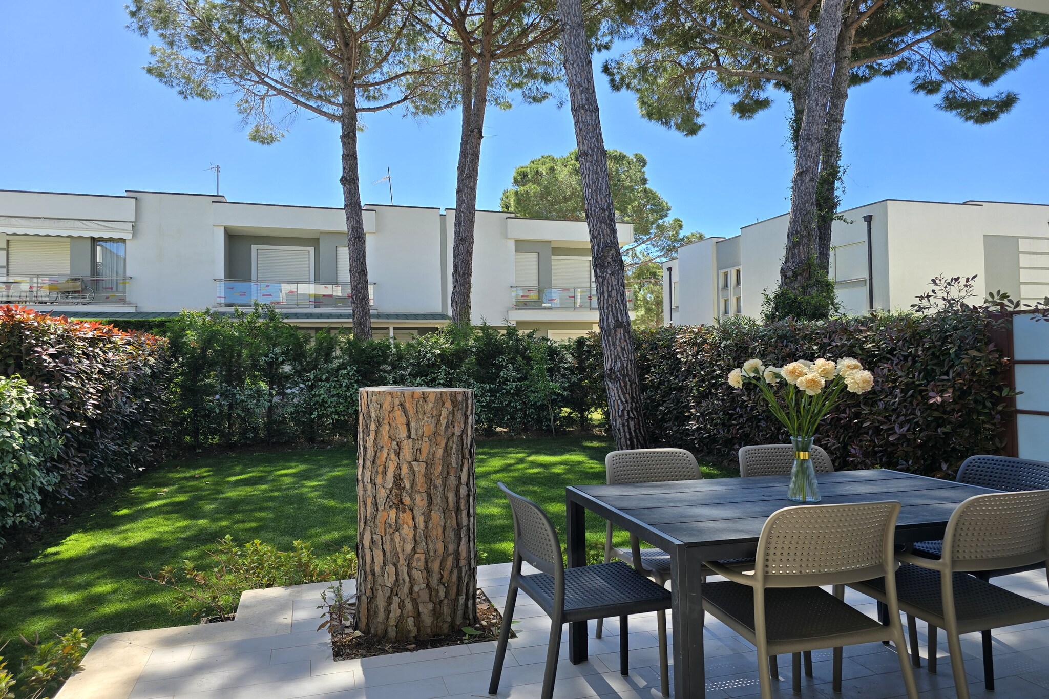 ALD150 - Wadim Perla Lalez-Terrasbalkon