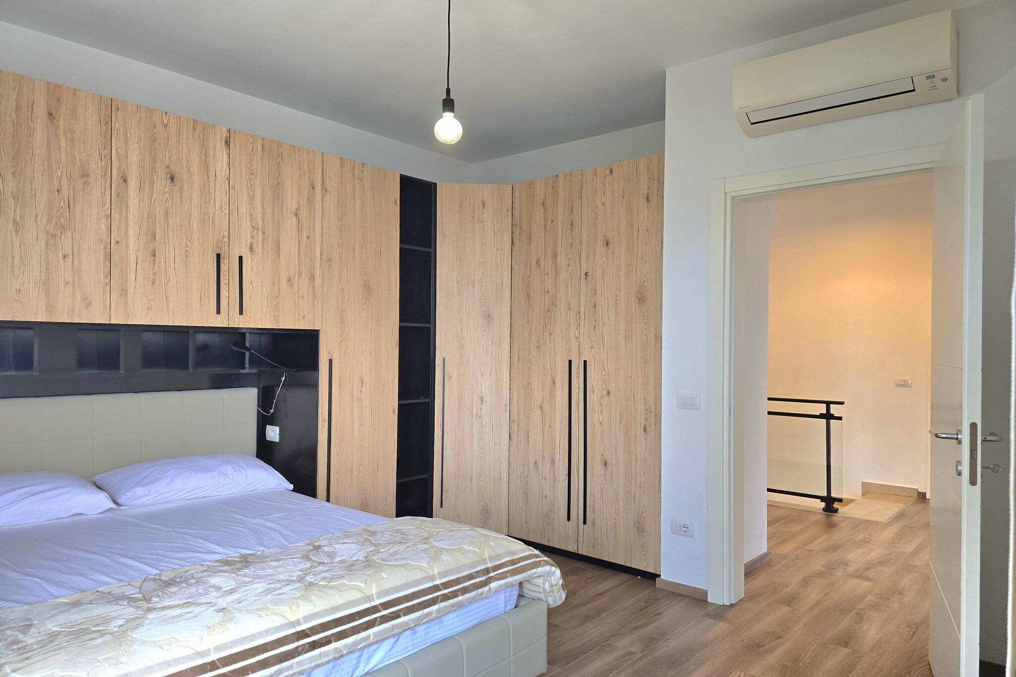 ALD150 - Wadim Perla Lalez-Slaapkamer