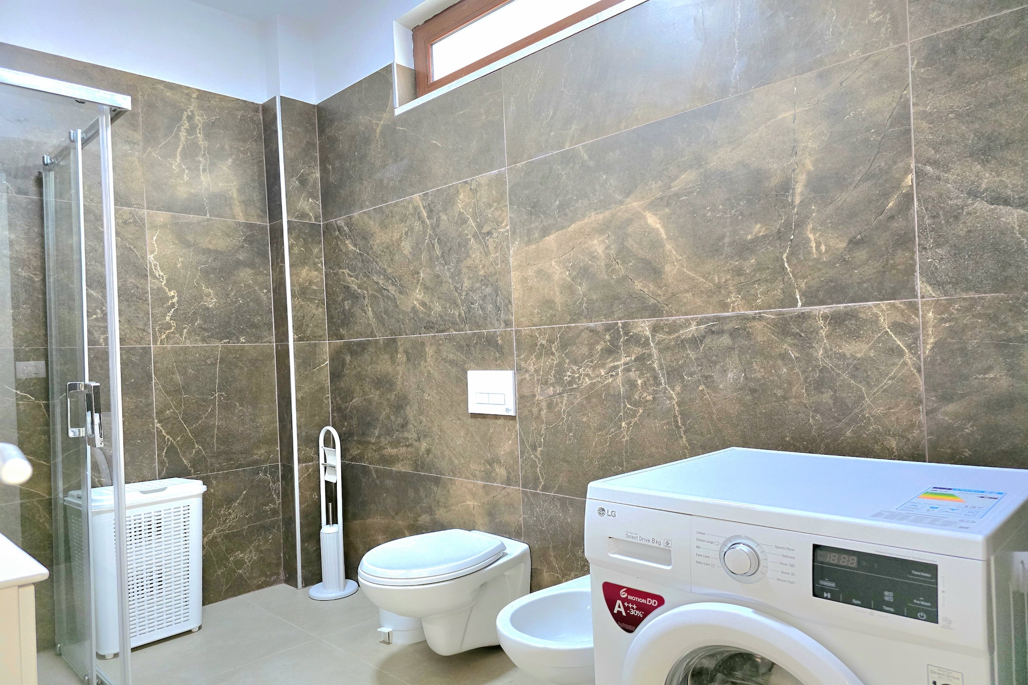 ALD170 - Vila 61 Shpuza-Badkamer