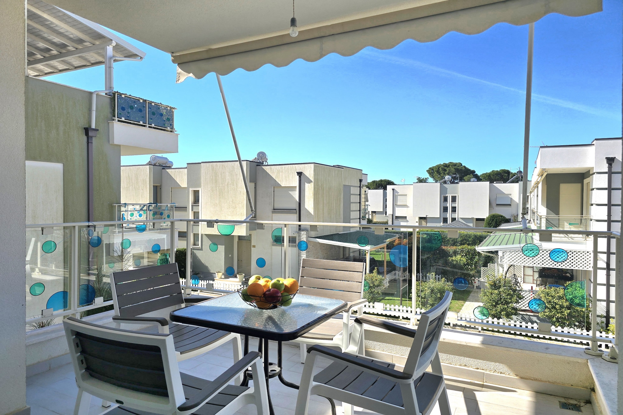ALD146 - Lino 1-Terrasbalkon