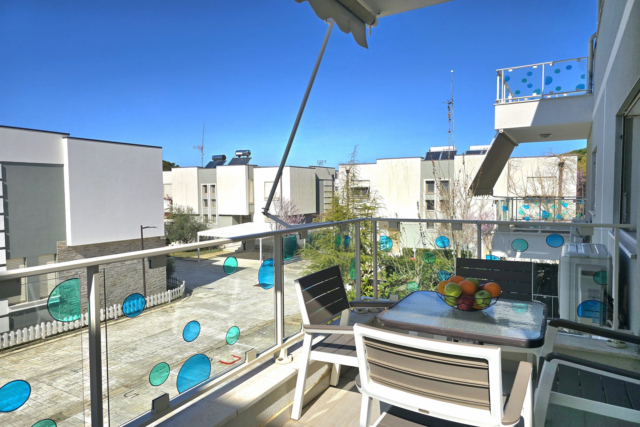 ALD146 - Lino 1-Terrasbalkon