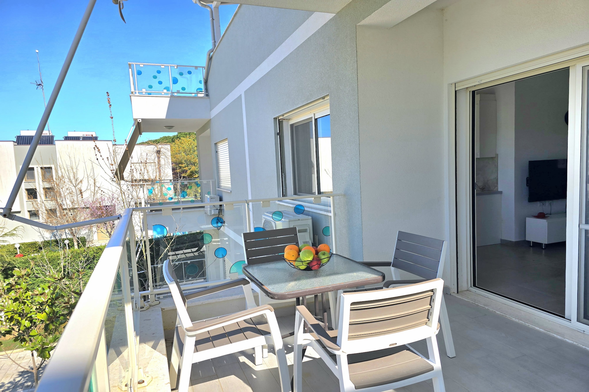 ALD146 - Lino 1-Terrasbalkon