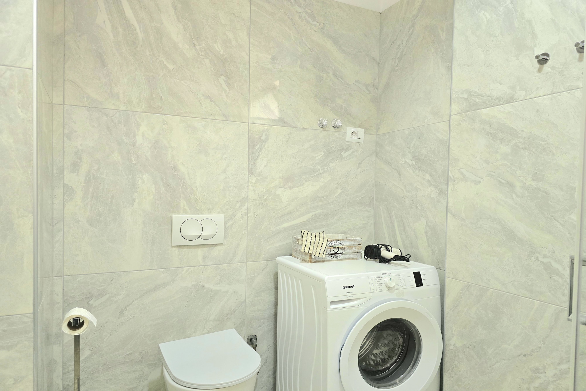 ALD216 - Felix Penthouse-Bathroom