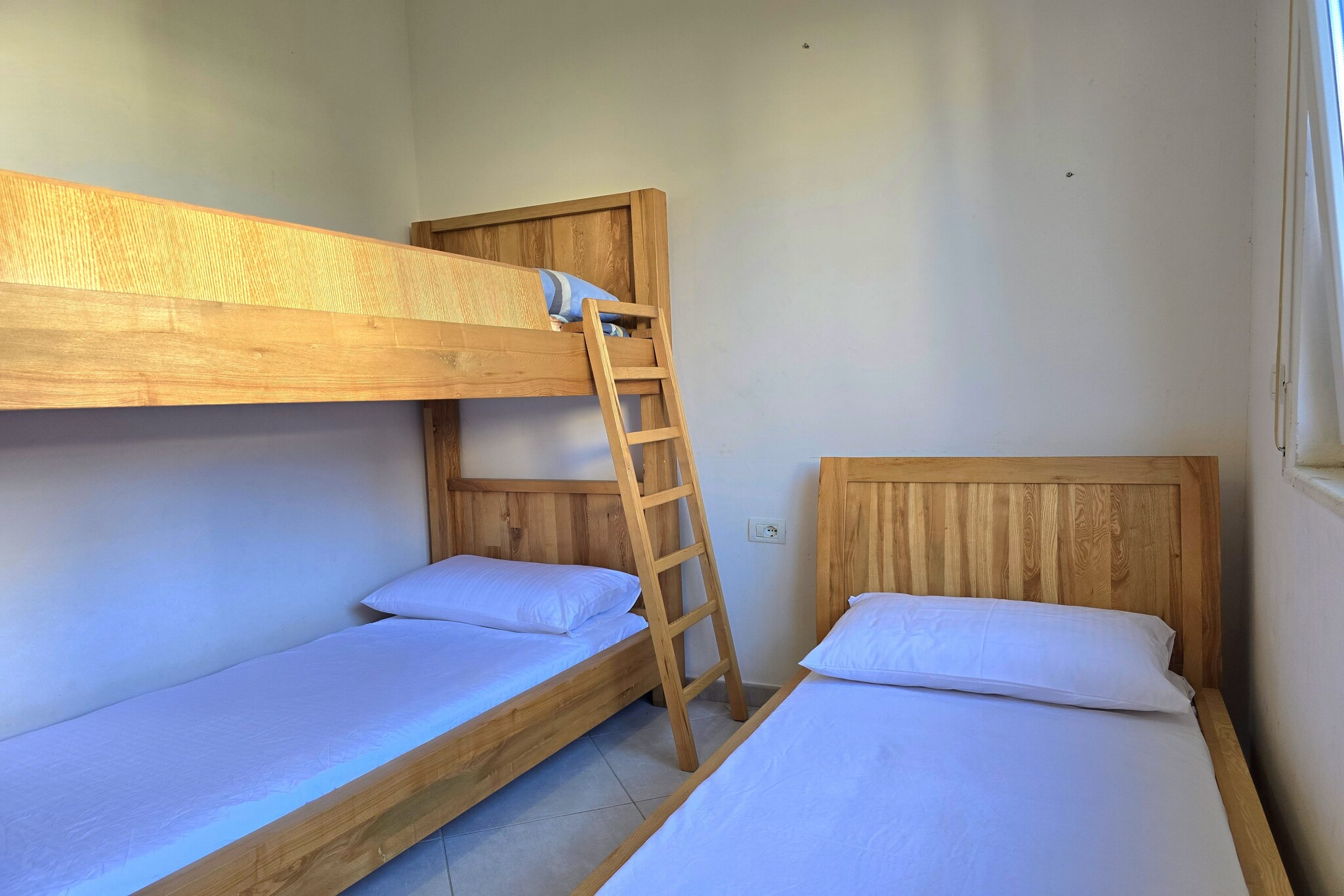 ALD176 - Luli 0-Bedroom