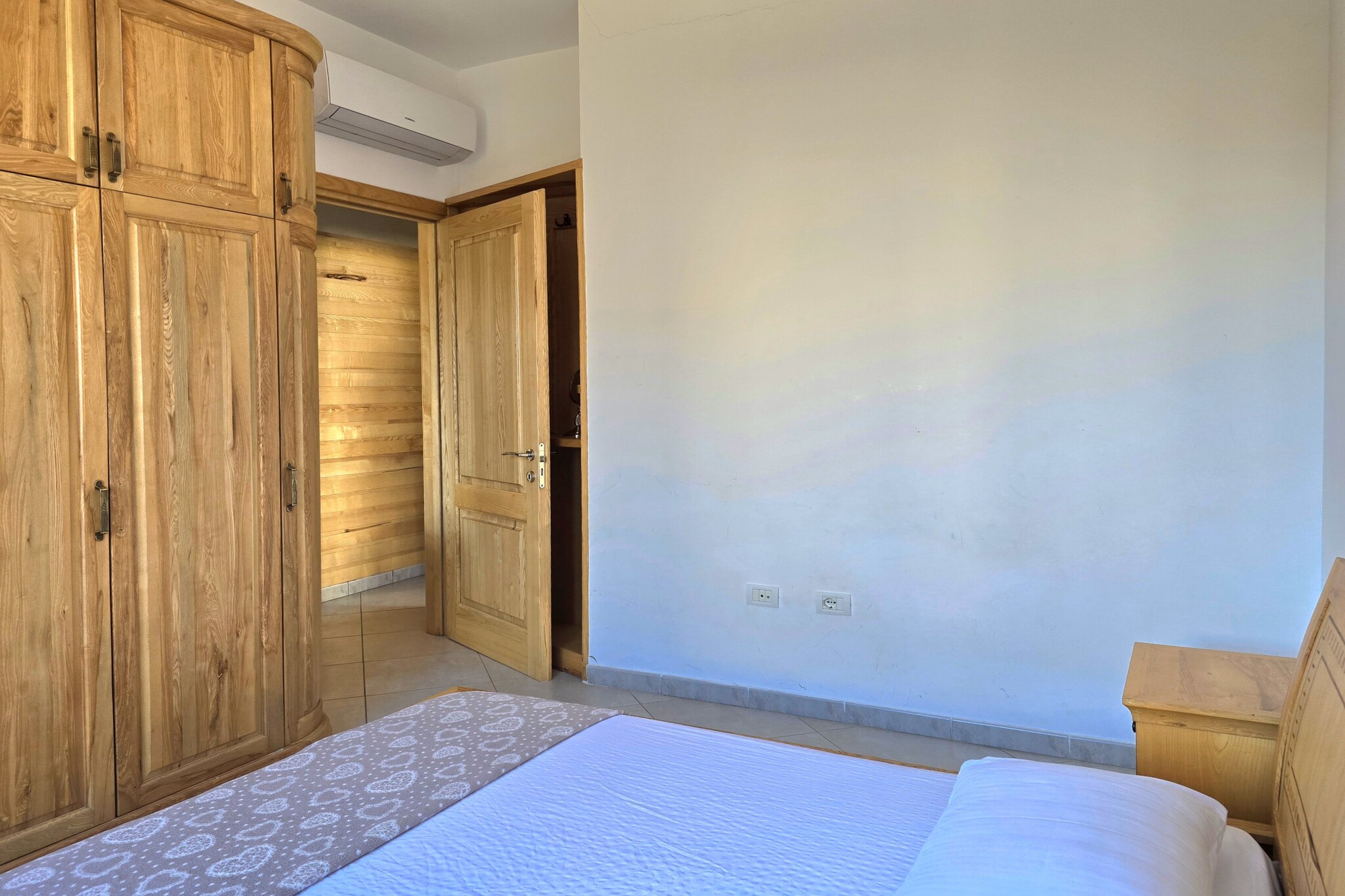 ALD176 - Luli 0-Bedroom