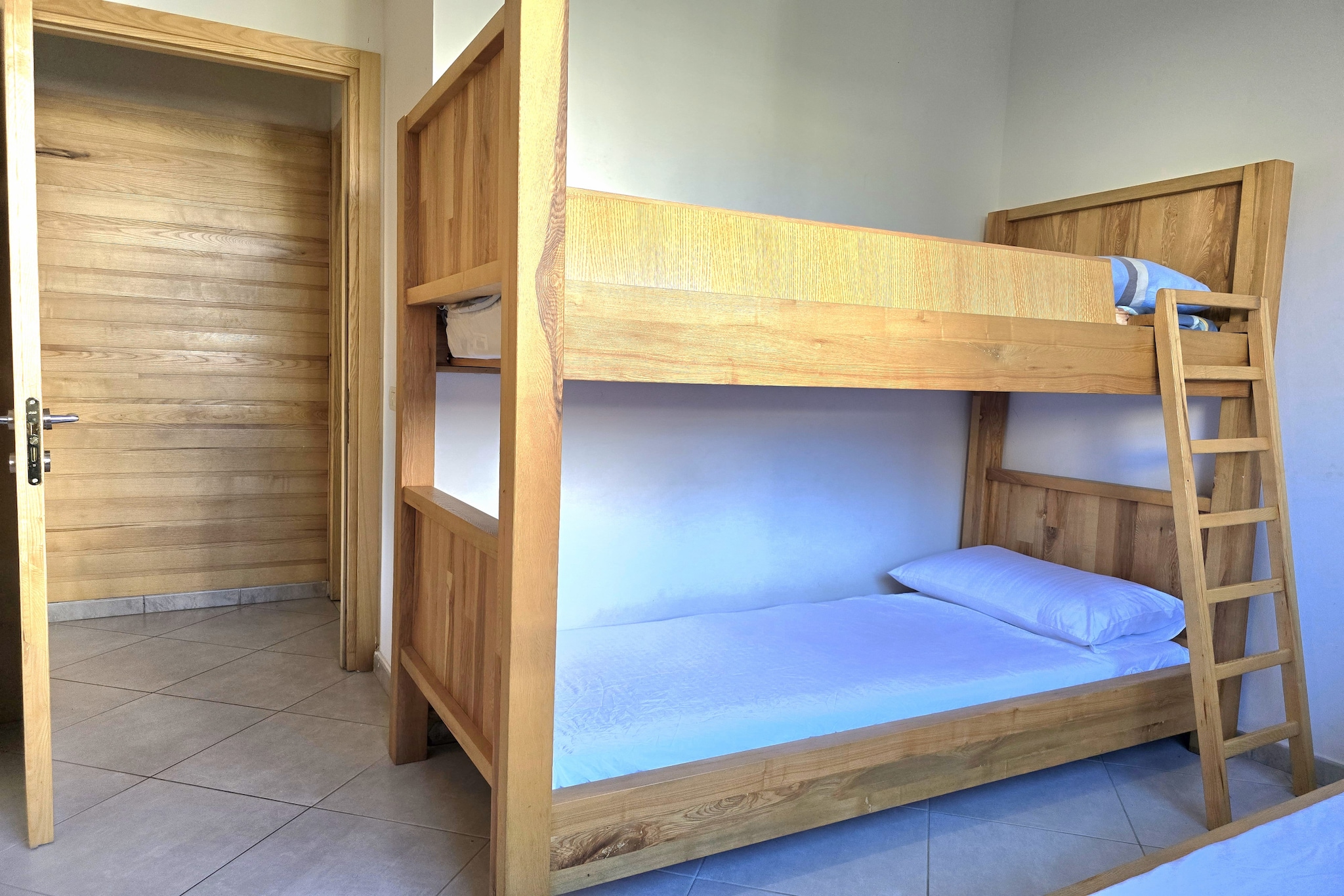 ALD176 - Luli 0-Bedroom