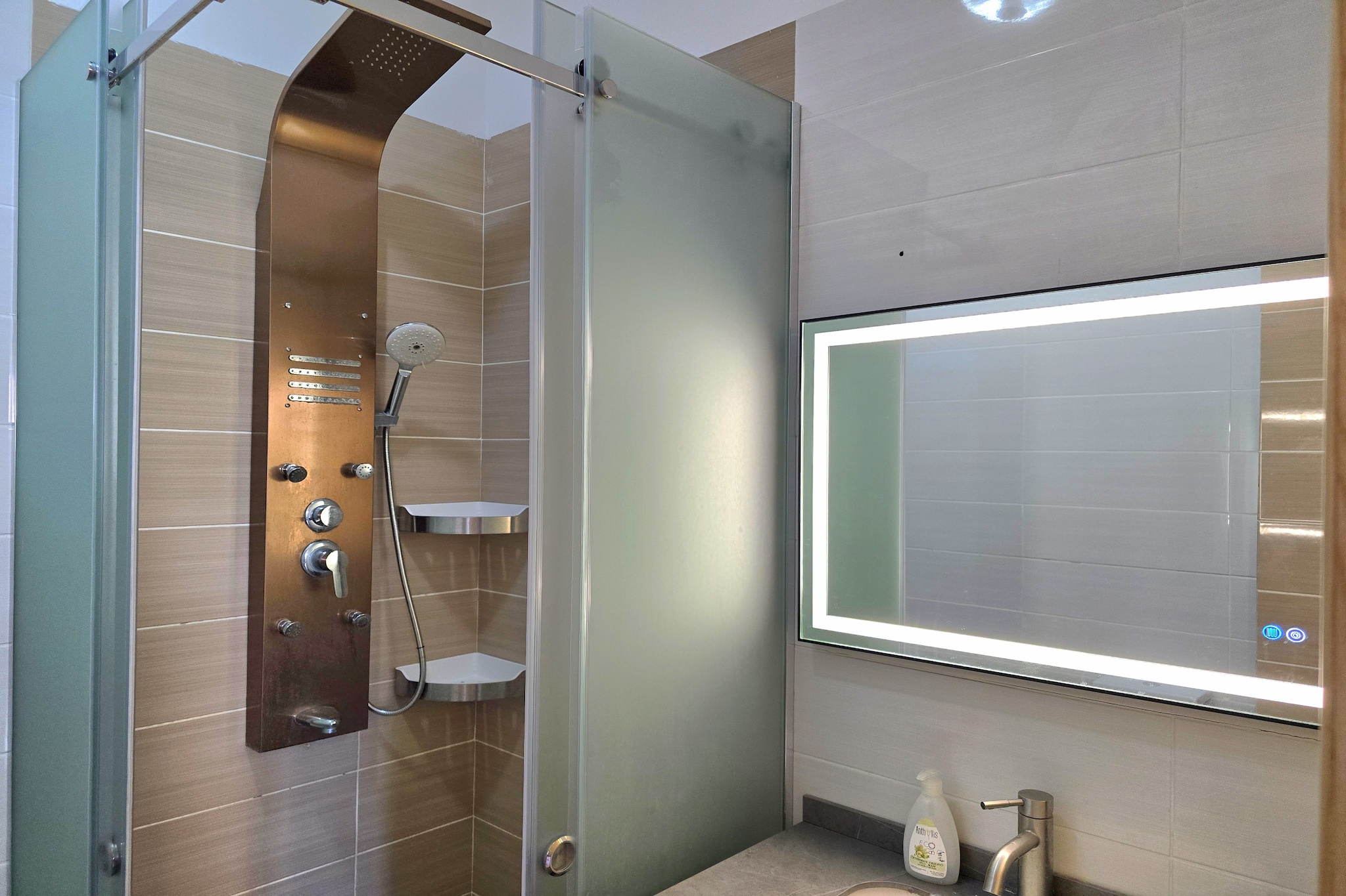 ALD176 - Luli 0-Bathroom